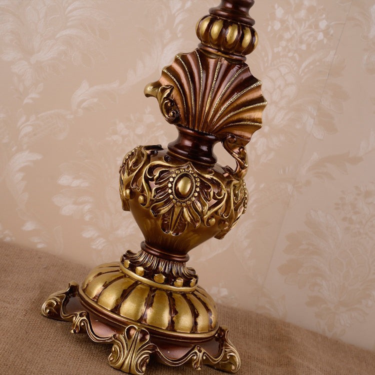 Pastoral Flower Lampshade Carved Table Lamp K715