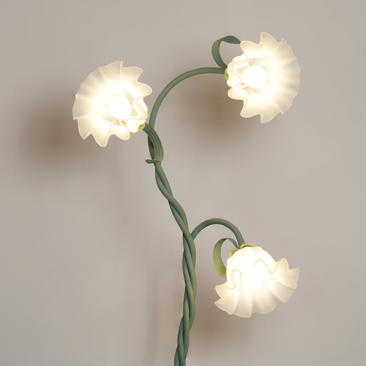 Creative Multi-Head Winding Flower Shape Floor Lamp K286