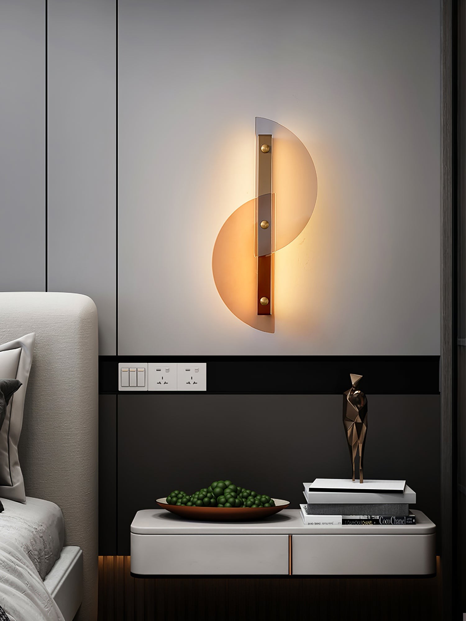 Simple Fan-Shaped Glass Arc Wall Lamp K575