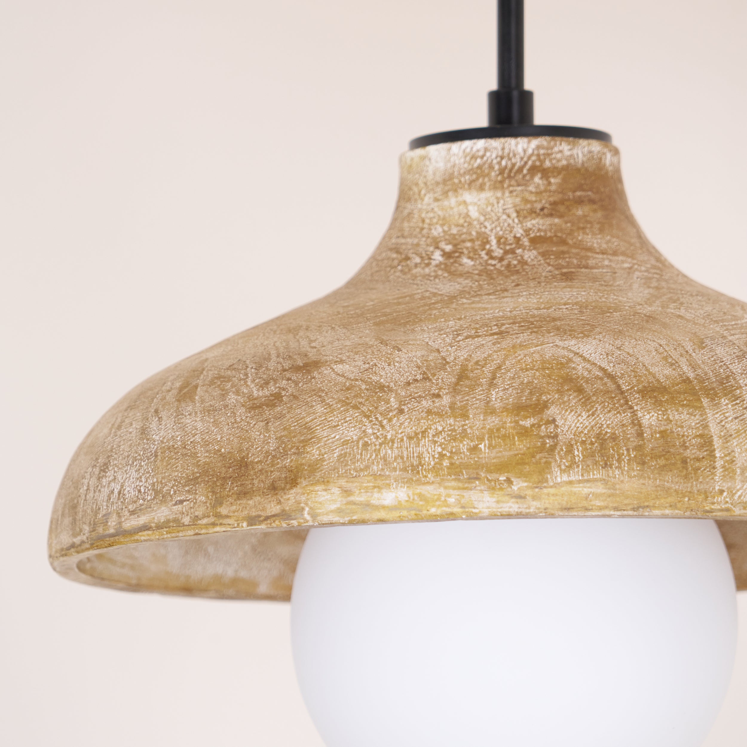 Surfside Pendant Lamp D551