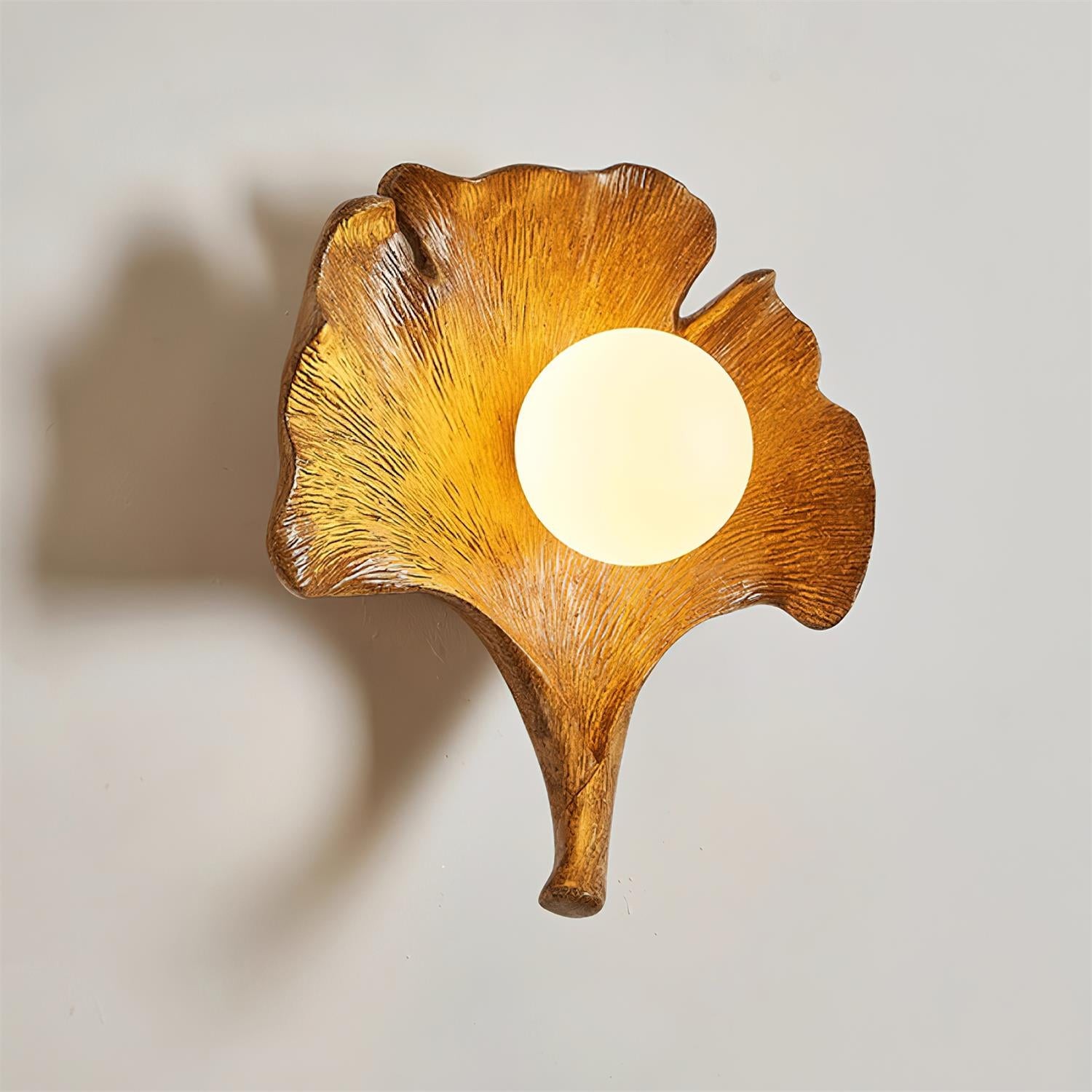 Vintage Ginkgo Leaf Resin Wall Lamp K403