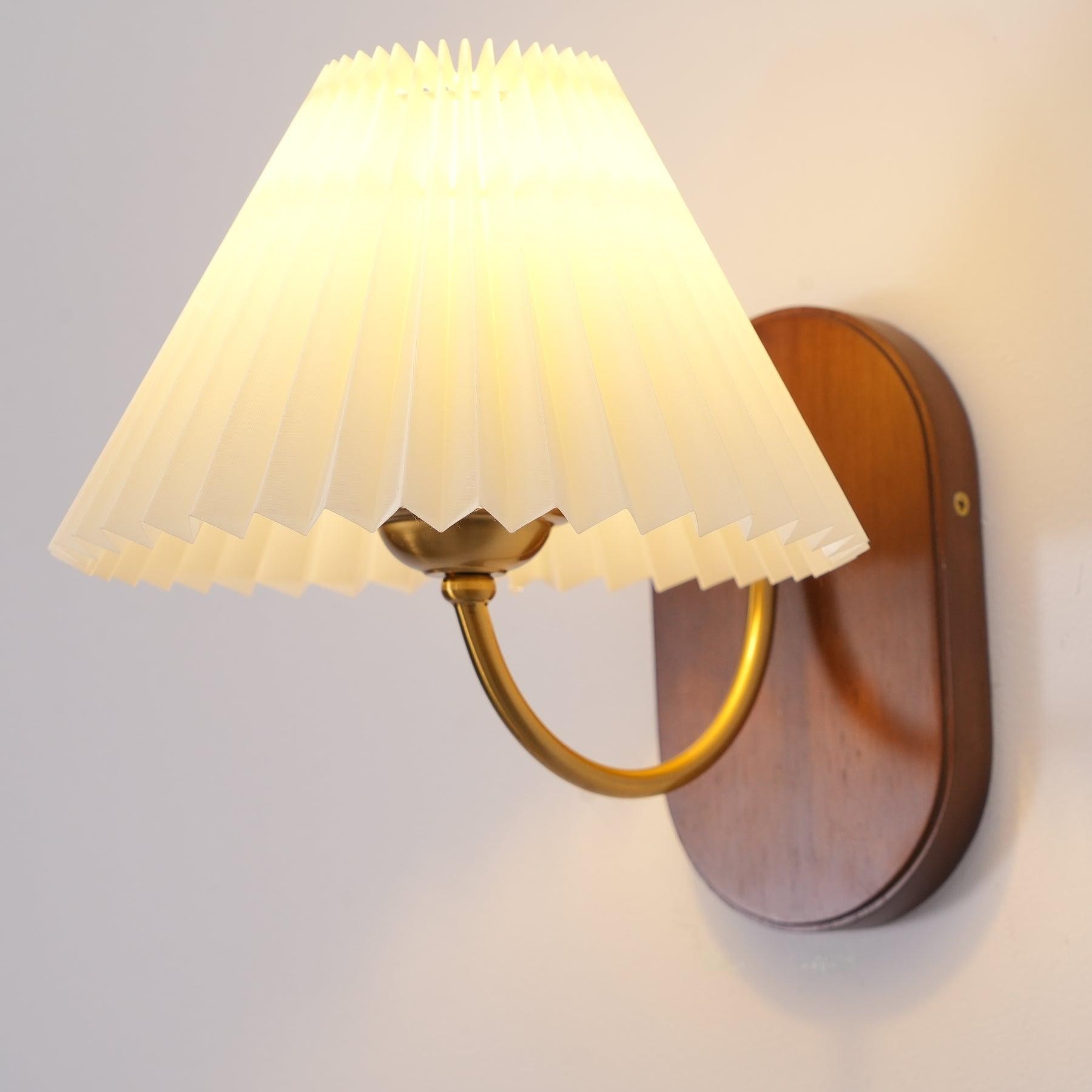 Modern Fashion Wall Lamp for Bedroom K466