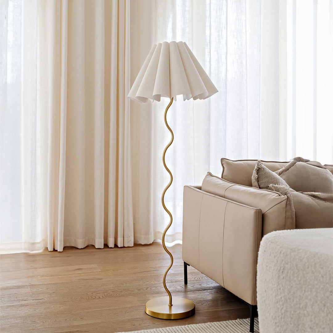 Cora Floor Lamp D705