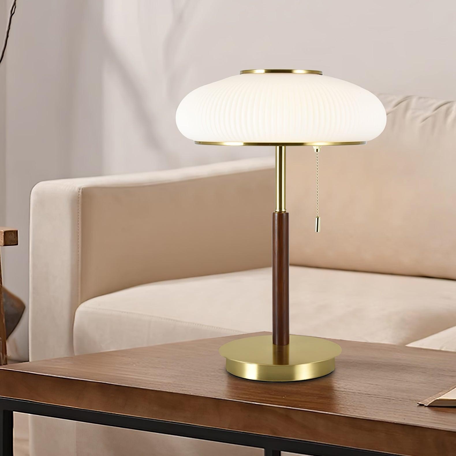 White Beautiful Luxury Fashion Metal Table Lamp K496