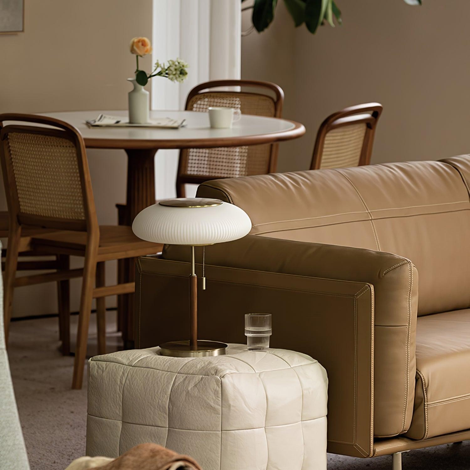 White Beautiful Luxury Fashion Metal Table Lamp K496