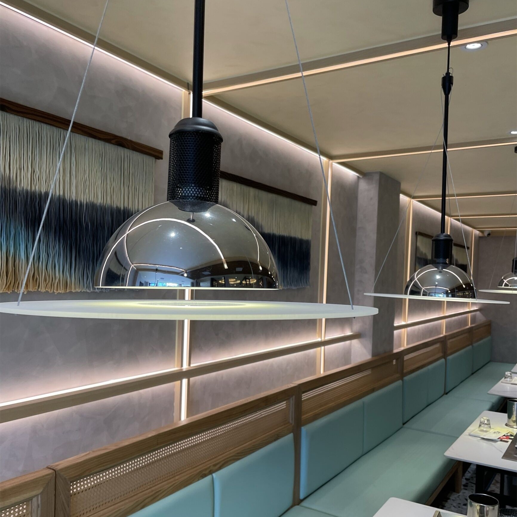 Frisbi Pendant Light