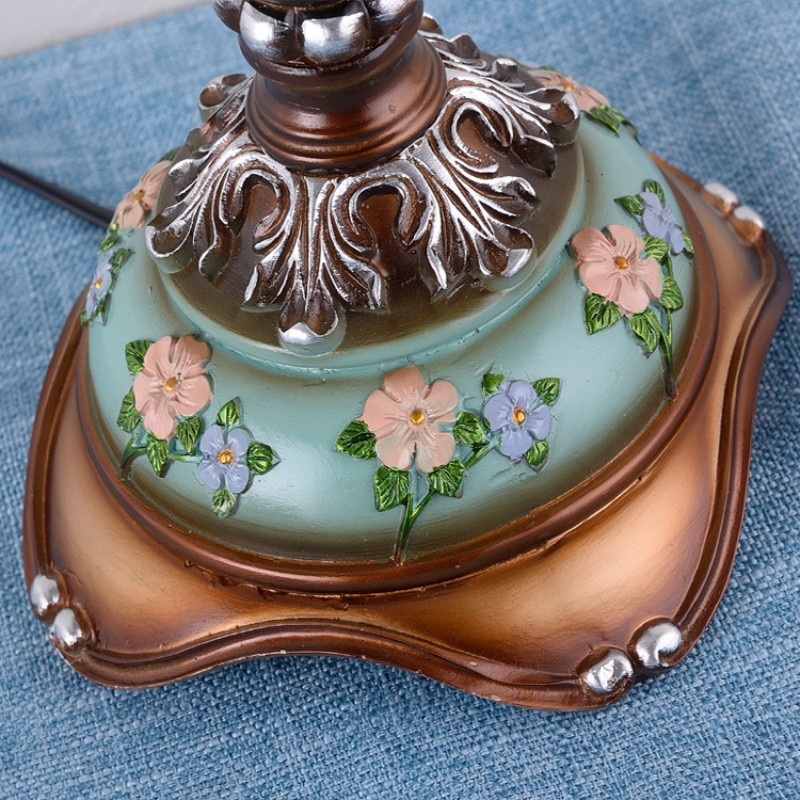 Palace Floral Resin Carved Base Table Lamp K712