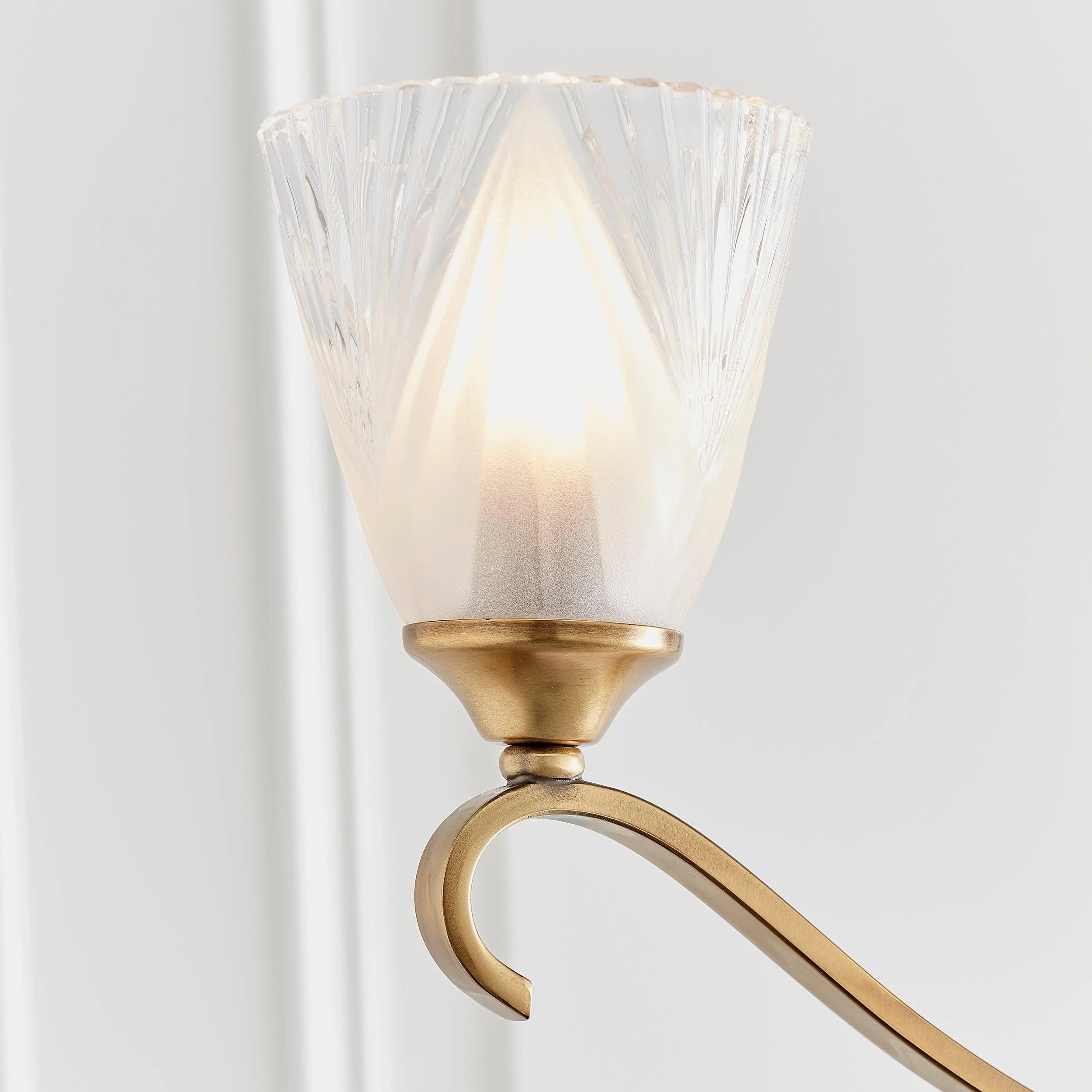 Lunetal Multi-Light Chandelier Crystal Accents Brass Finish - Modern Luxury for Dining Room K1895