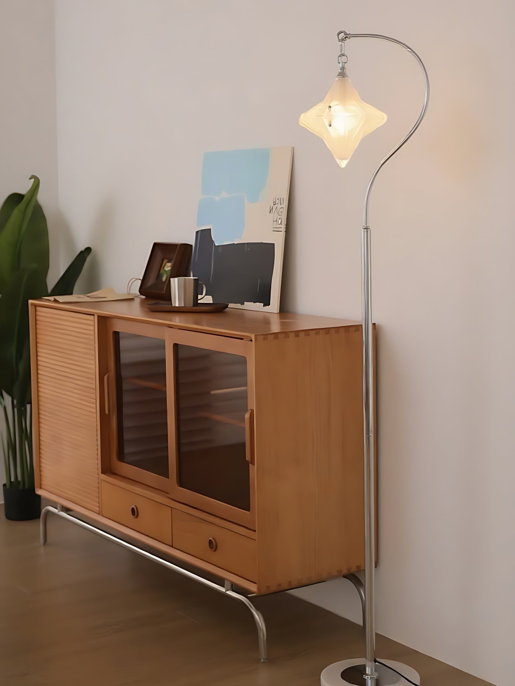 Art Deco Star Floor Lamp - Modern Standing Lamp for Living Spaces - Astris Orion K1576