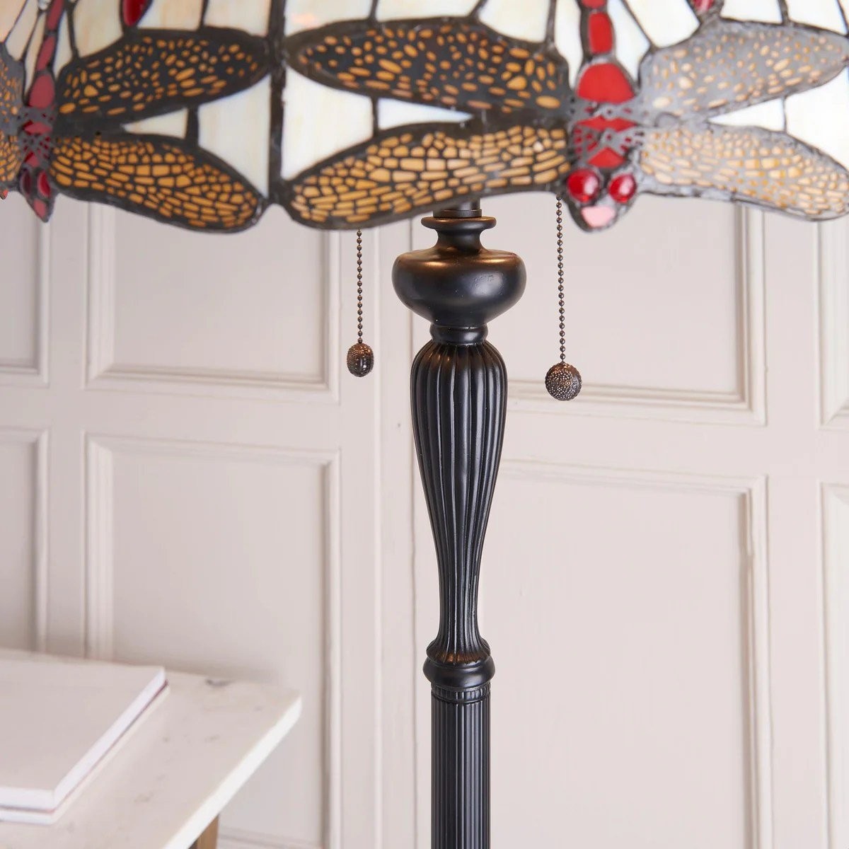 TF Dragonfly Motif Floor Lamp - Vintage Stained-Glass for Living Rooms K1903