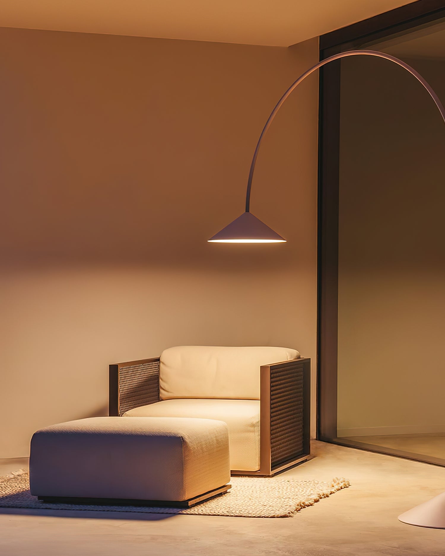Orbitas Floor Lamp D199