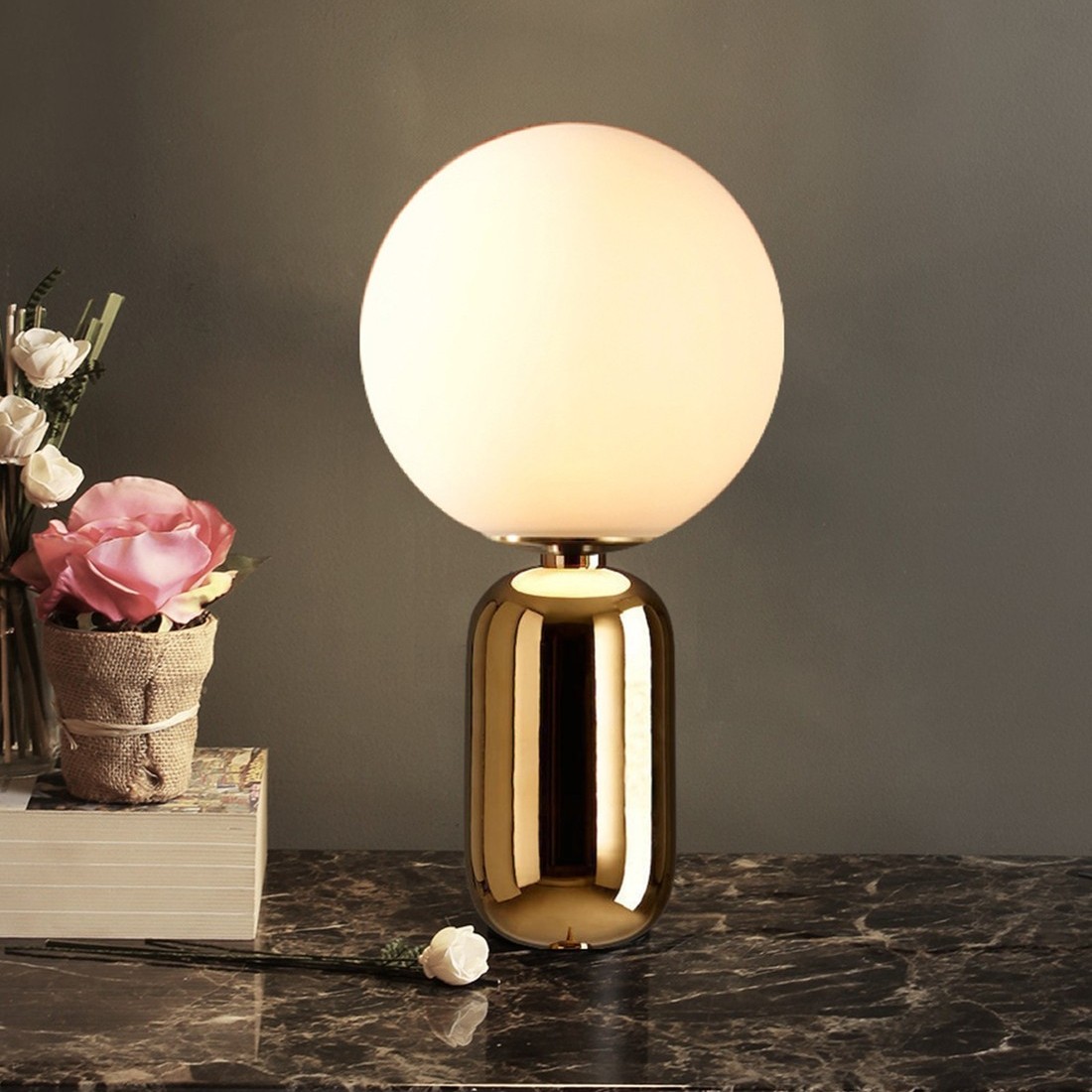 Aballs Table Lamp