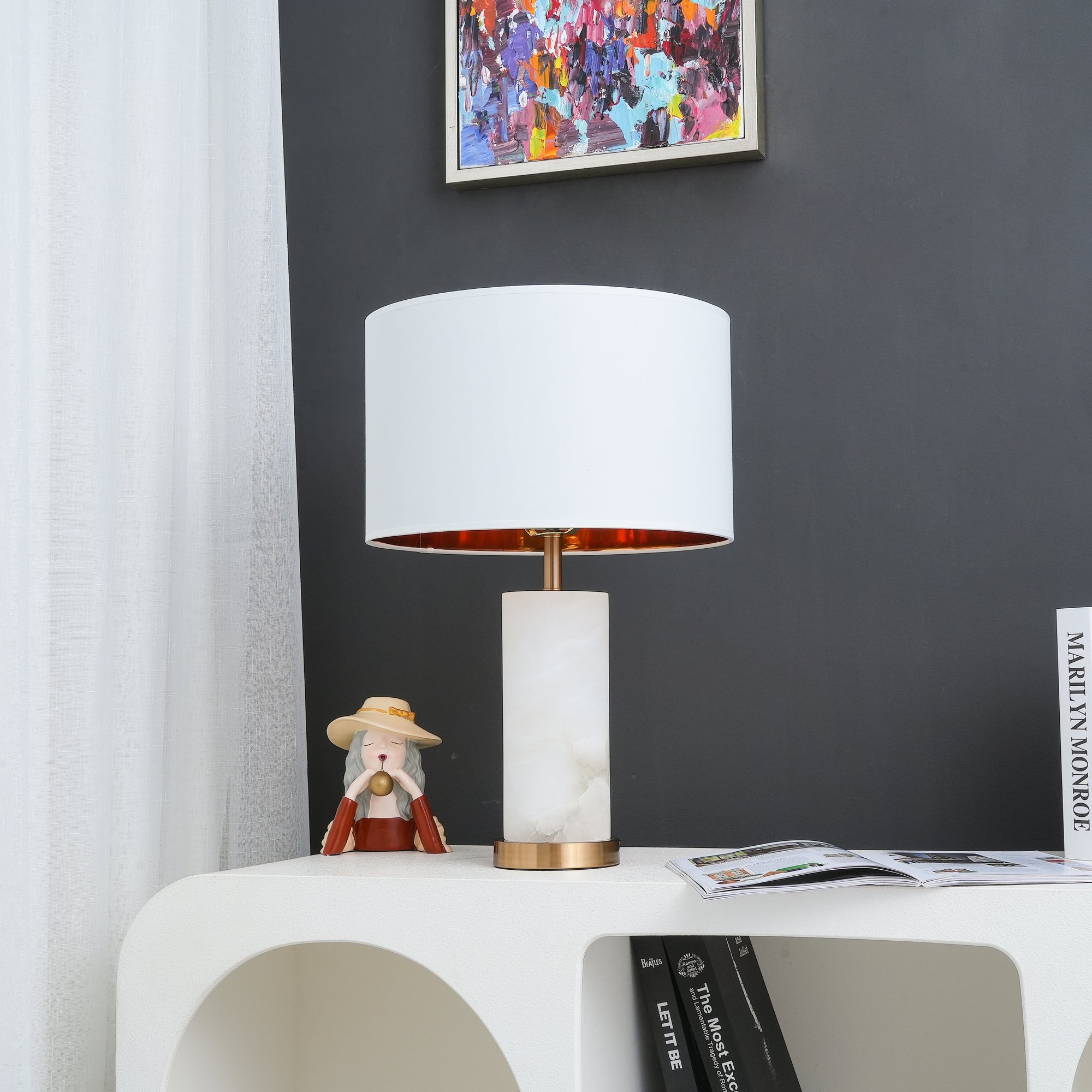 Postmodern Light Luxury Alabaster Table Lamp K456