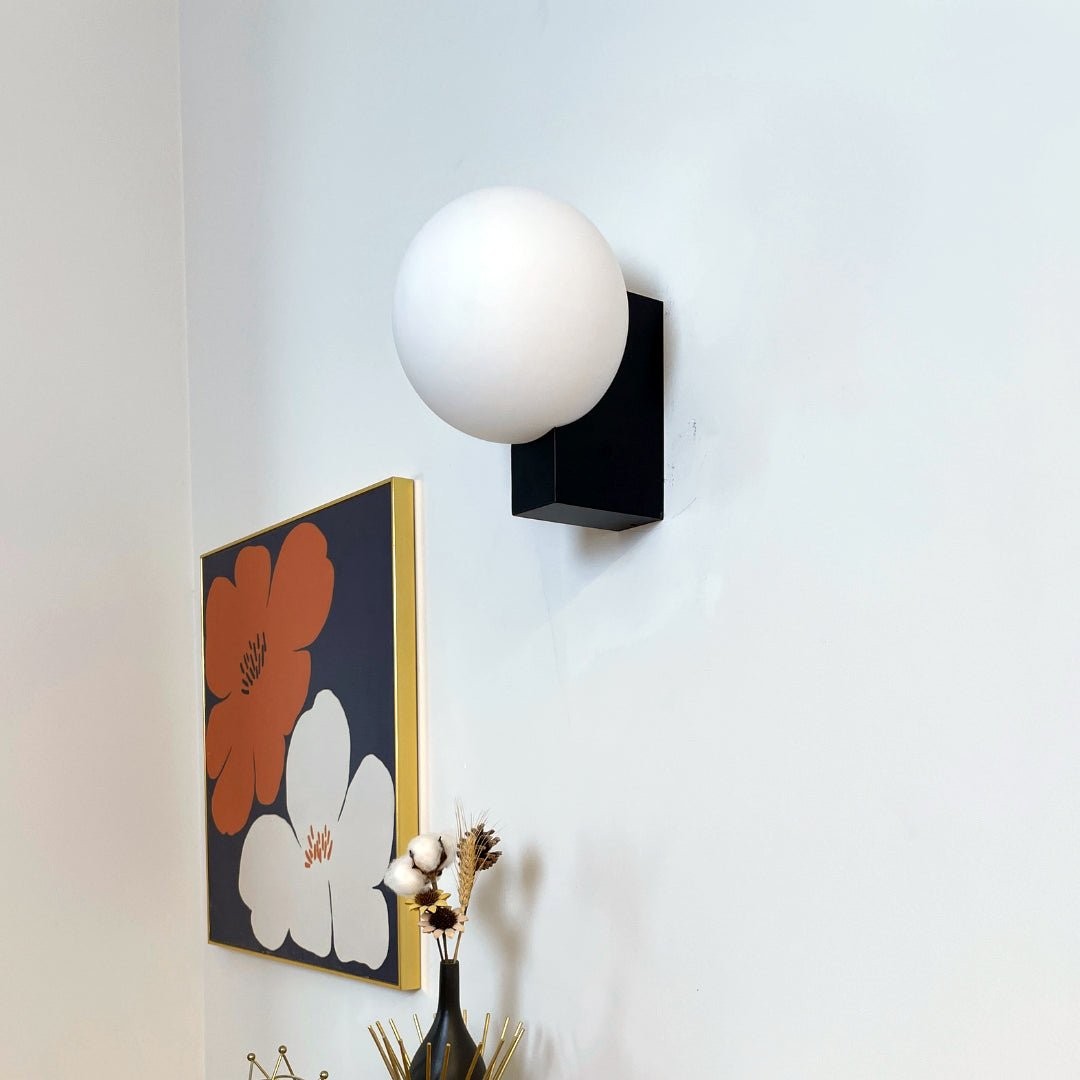 Minimalist Spherical Wall Lamp K434