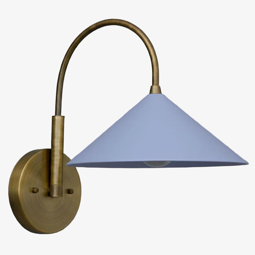 Curva Curved Metal Wall Sconce - Elegant Vintage Wall Lamp for Bedroom K1532