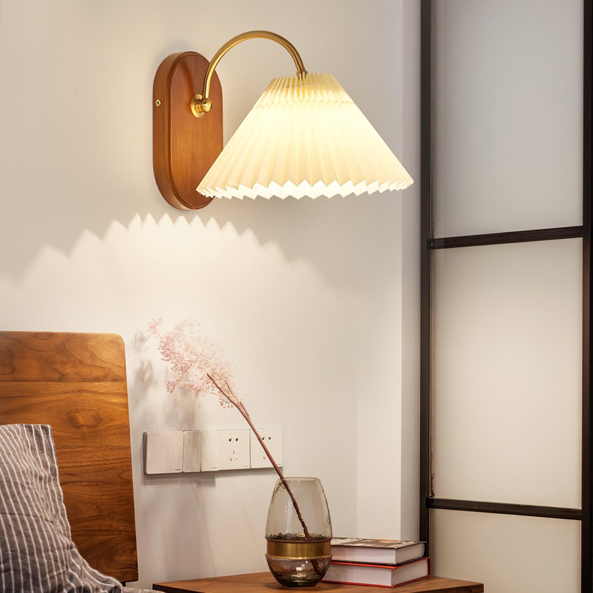 Modern Fashion Wall Lamp for Bedroom K466