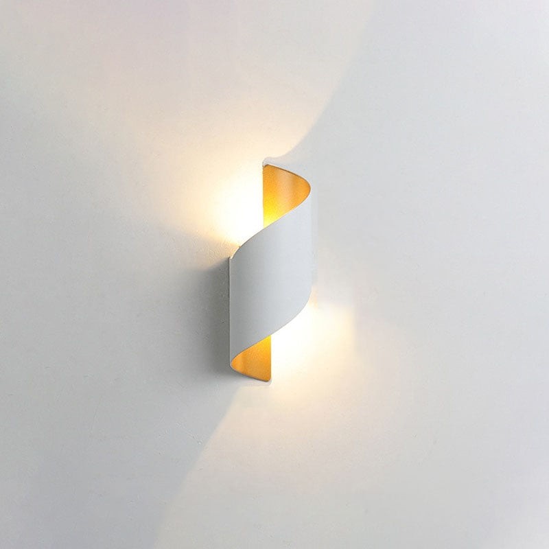 Modern Curl Twisted LED Wall Light K517
