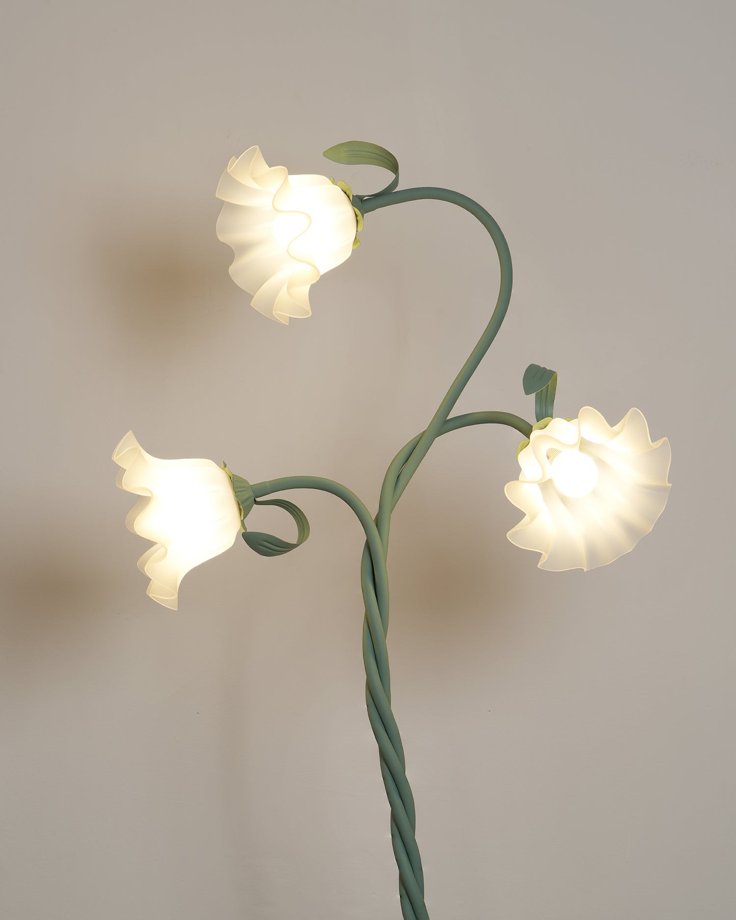 Creative Multi-Head Winding Flower Shape Floor Lamp K286