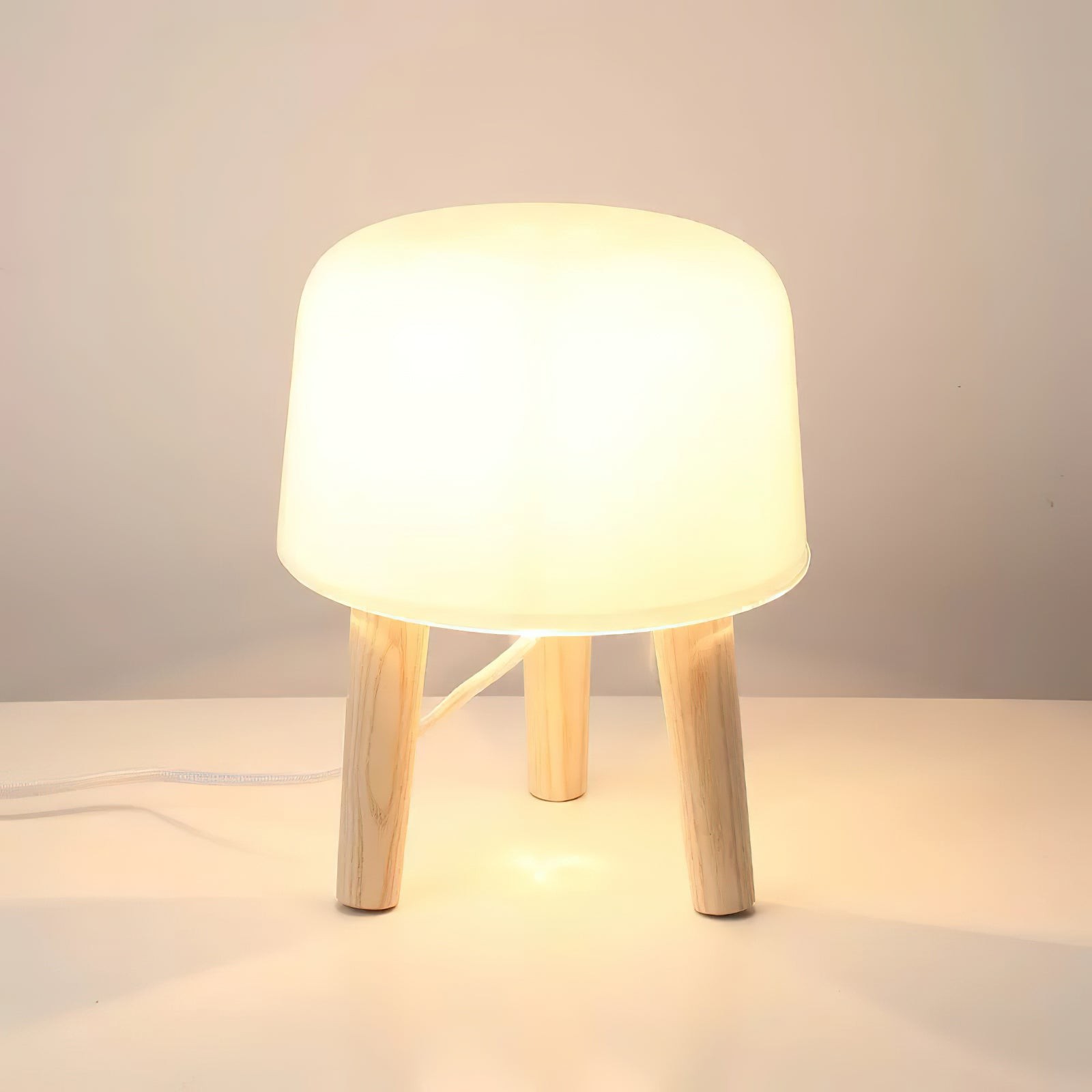 Nordic Wood Decorative Glass Table Lamp For Bedroom K506