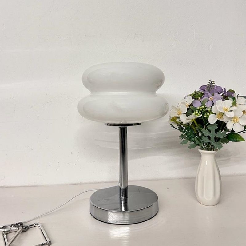 Bauhaus Wire Switch Stained Glass Table Lamp K48
