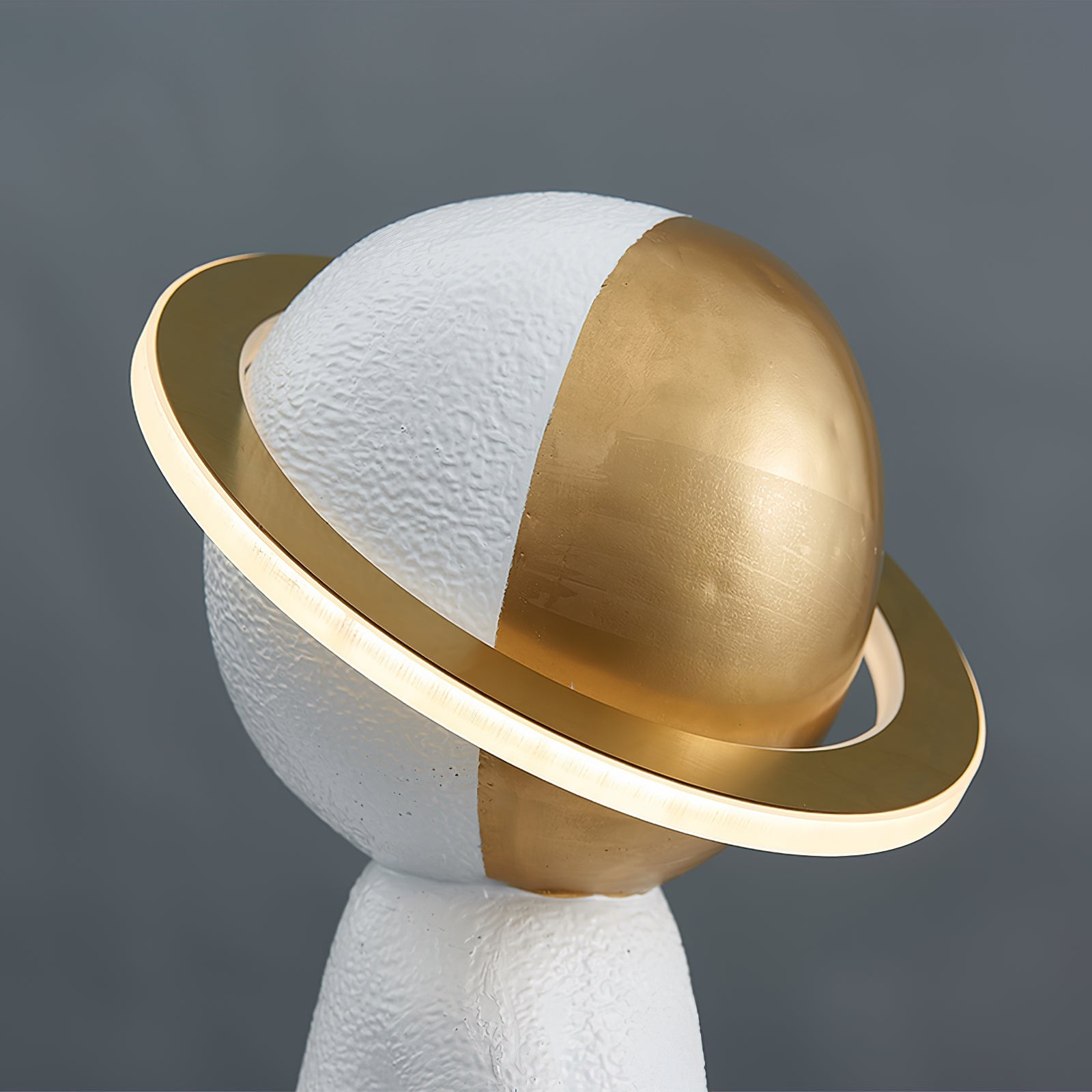 Modern Space Astronaut Resin Table Lamp K245