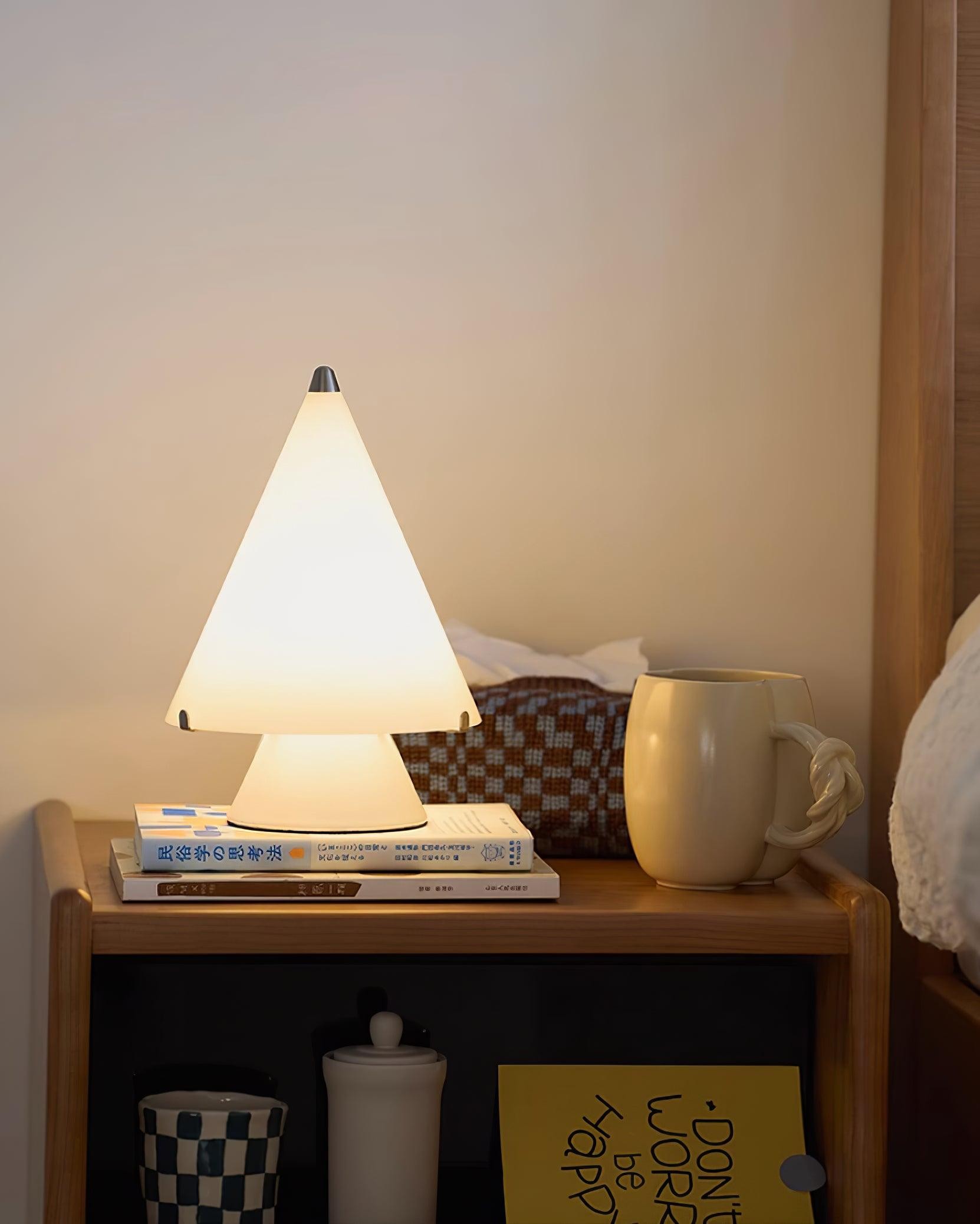 Spire-shaped Practical Fashionable Table Lamp K514