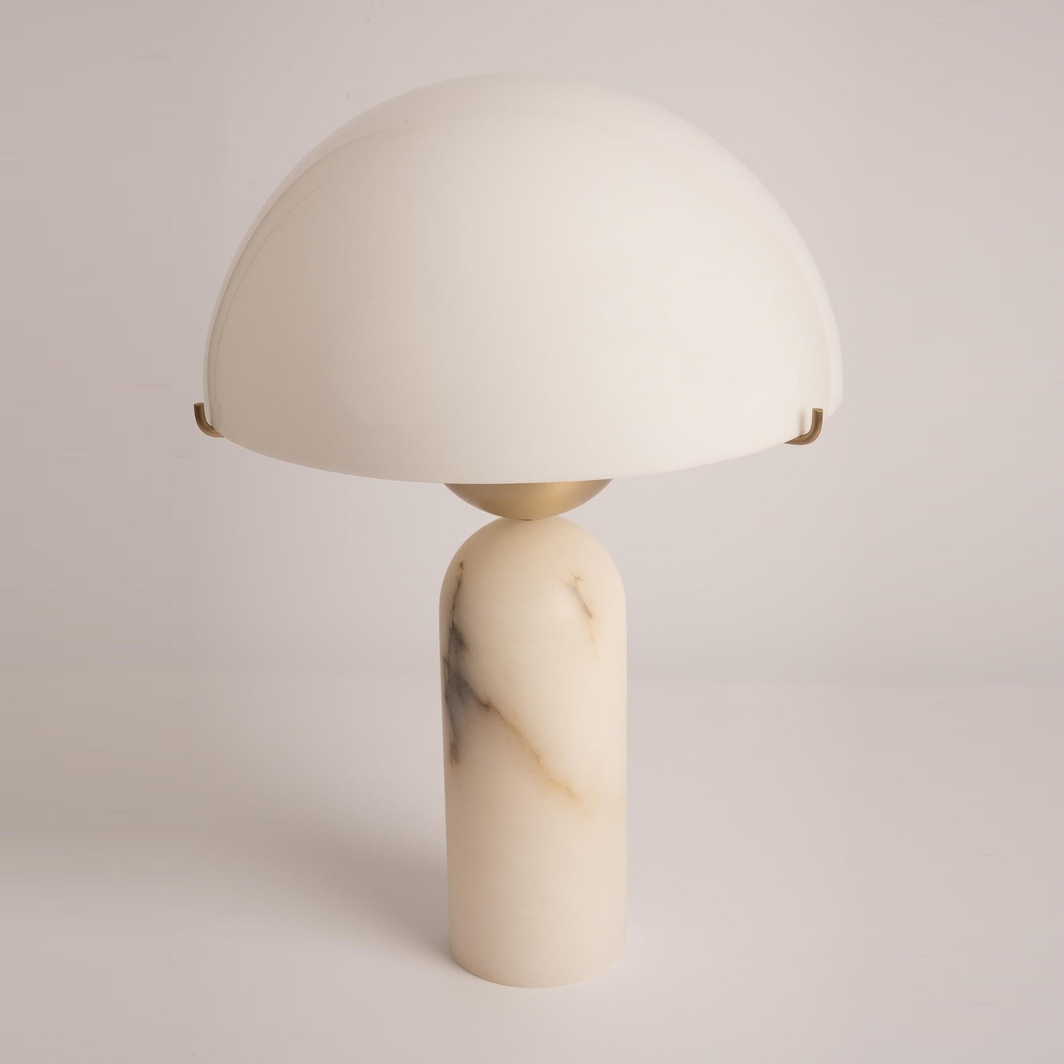 Peono Alabaster Table Lamp D440