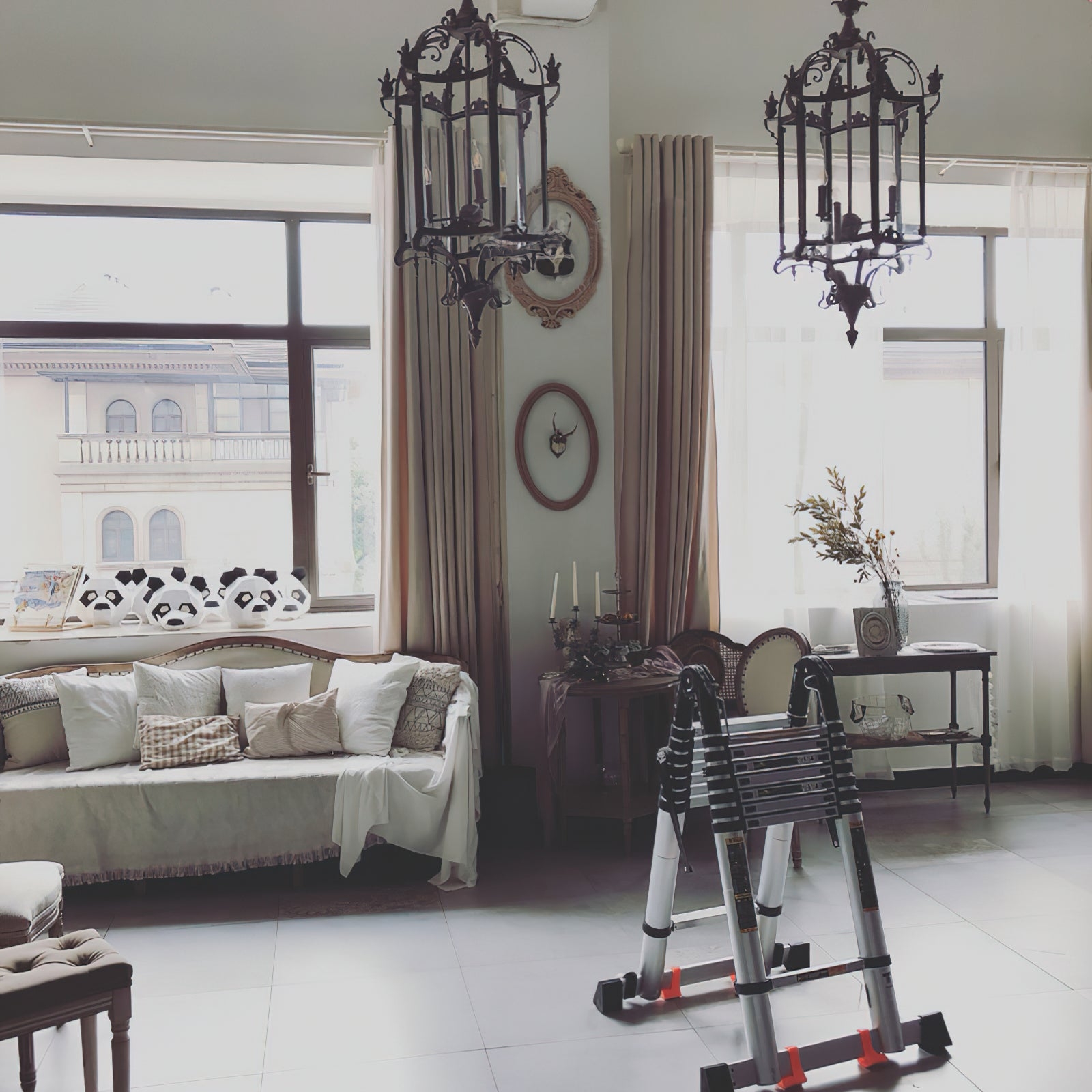 Metropolitan Lantern Chandelier D483