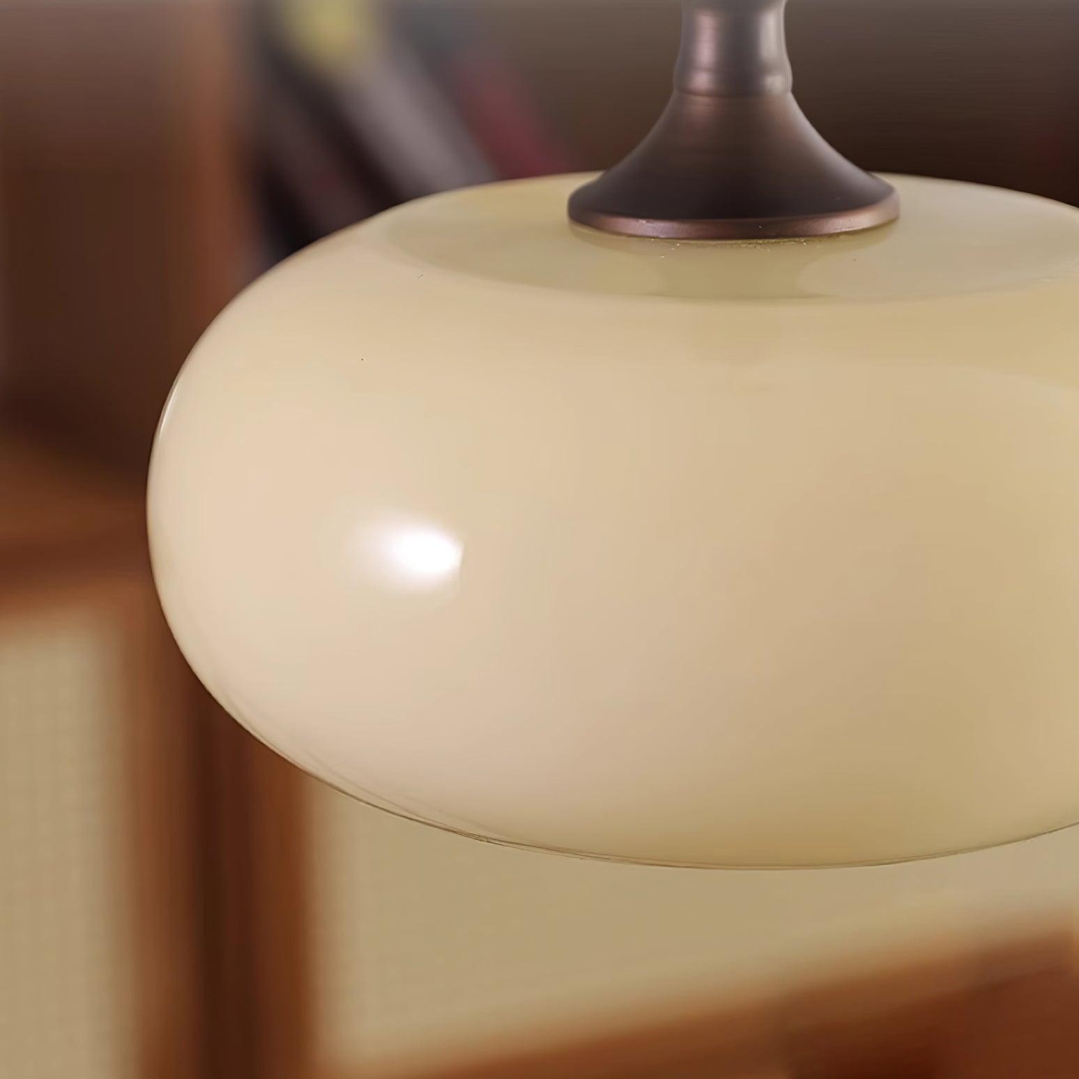 Modern Simple Cream Smooth Small Pendant Lamp K367
