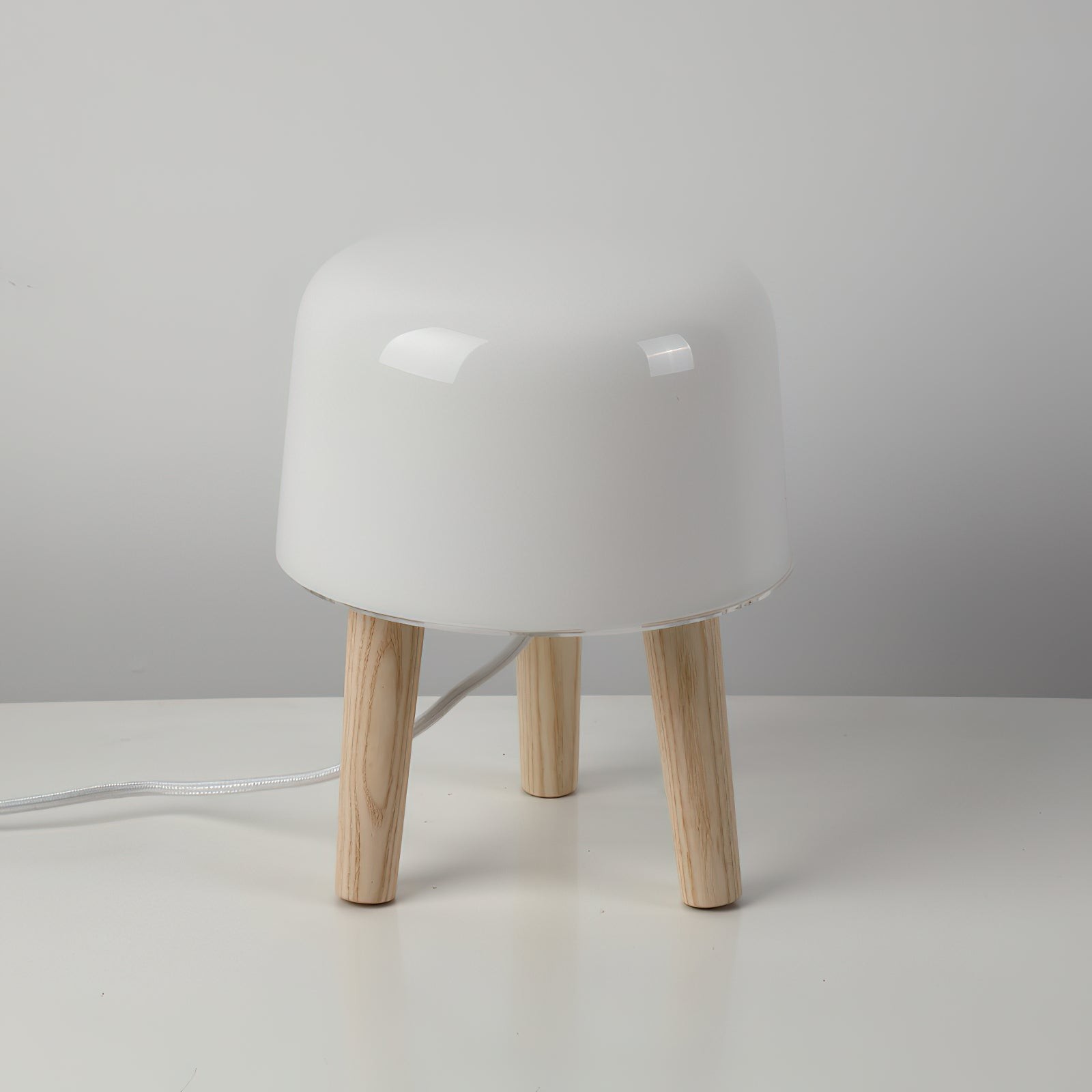 Nordic Wood Decorative Glass Table Lamp For Bedroom K506