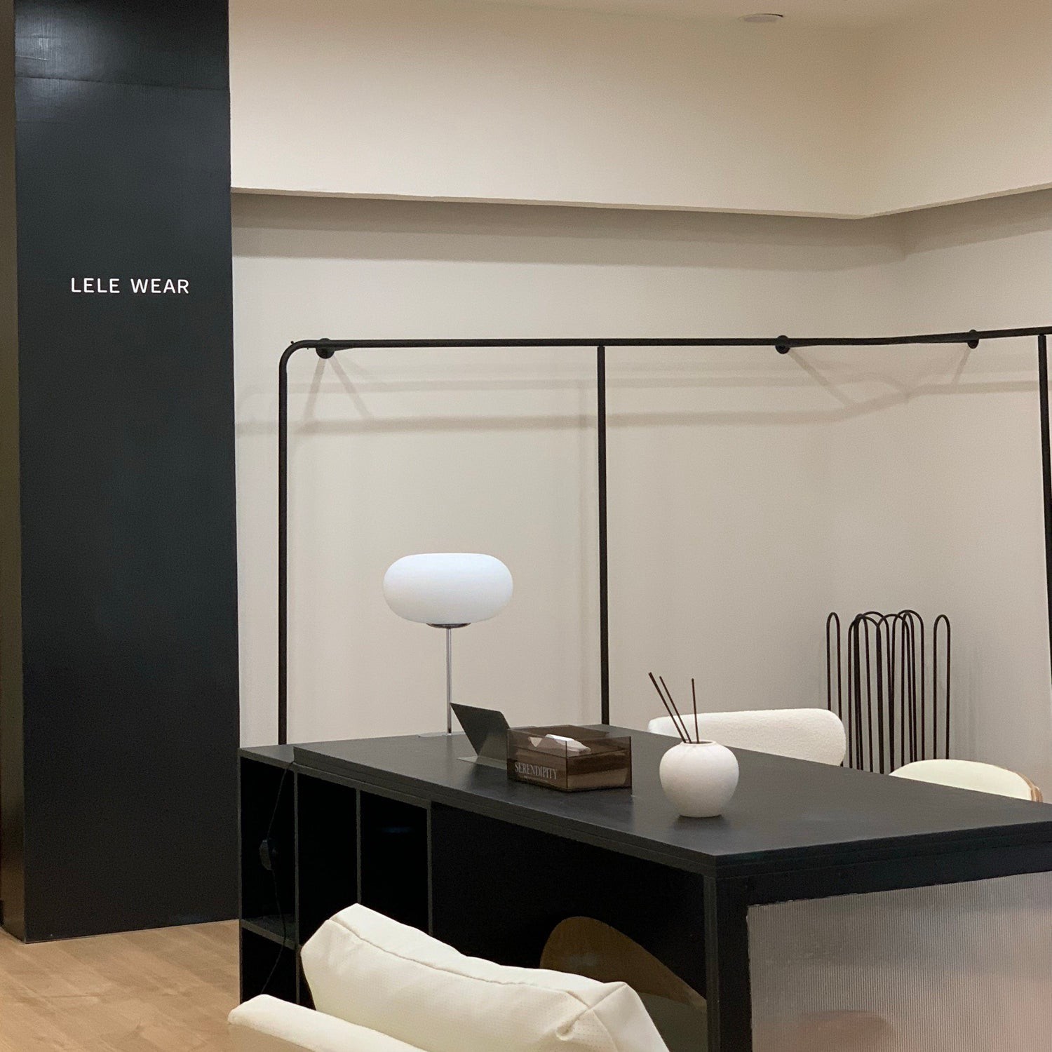 Lumi Table Lamp K1046