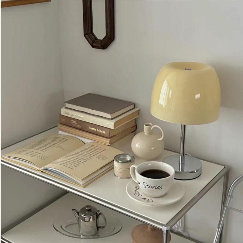 Bauhaus Minimalist Vintage Table Lamp K24