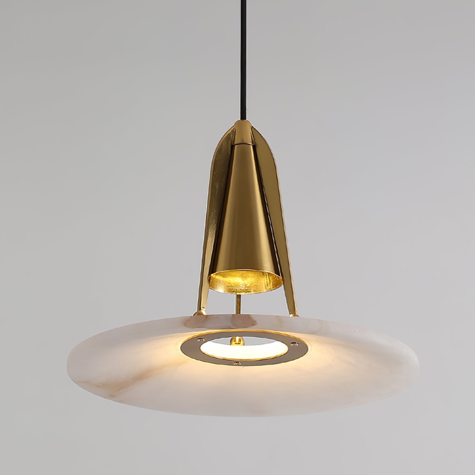 Aragon Alabaster Pendant Lamp D391