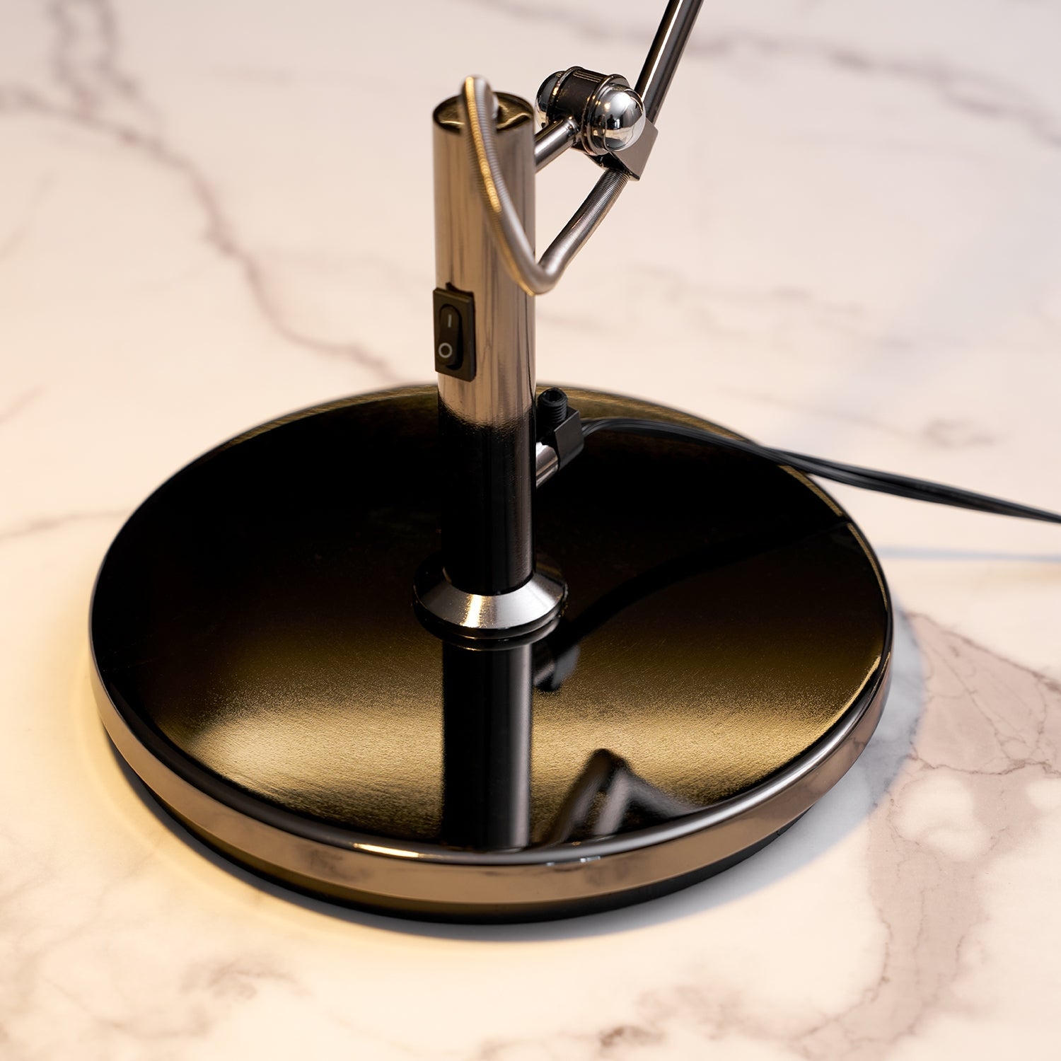 Adjustable Black Office Task Lamp D372