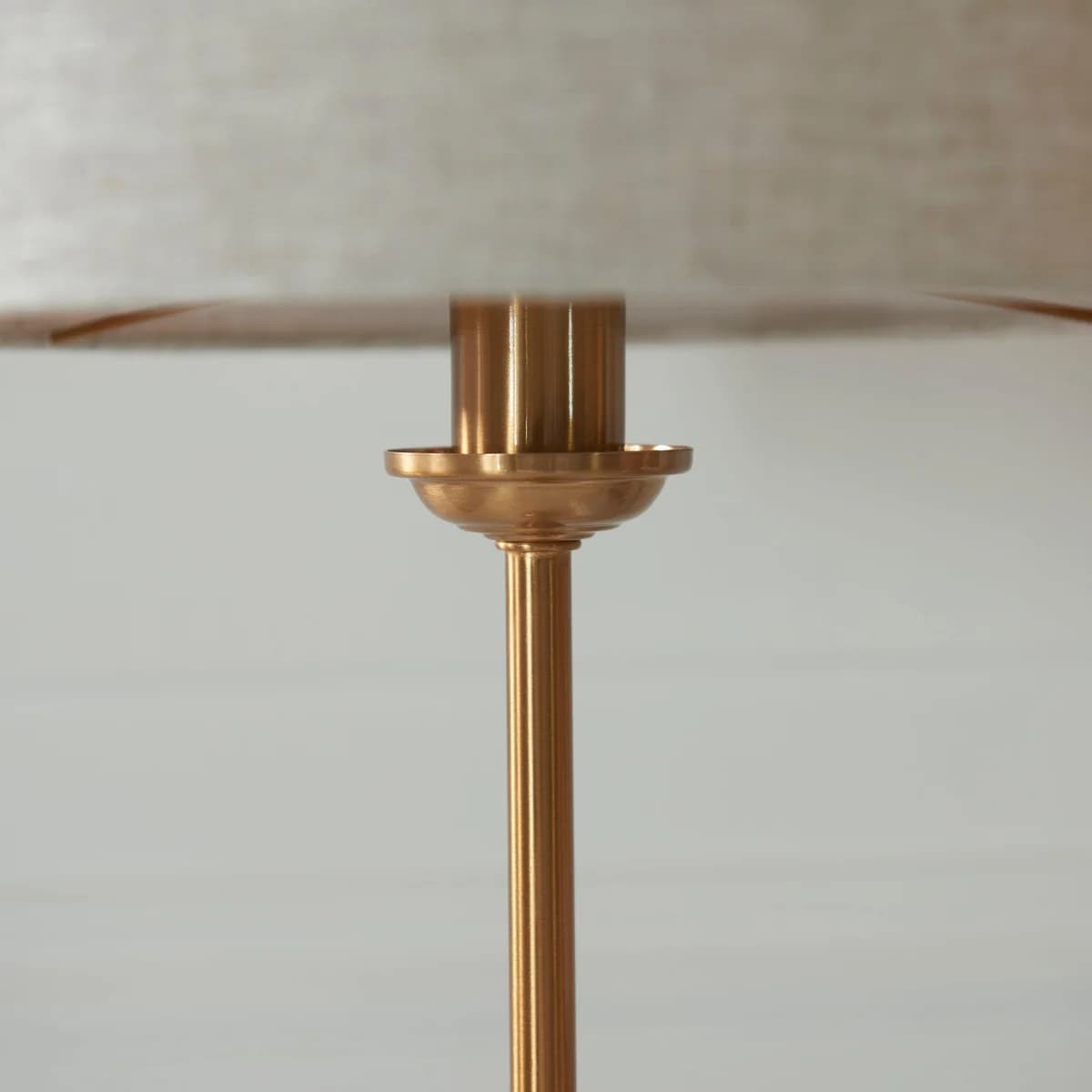 Tela 1‑Light and 3‑Light Table Lamp - Modern Linen & Metal for Living Room K1814