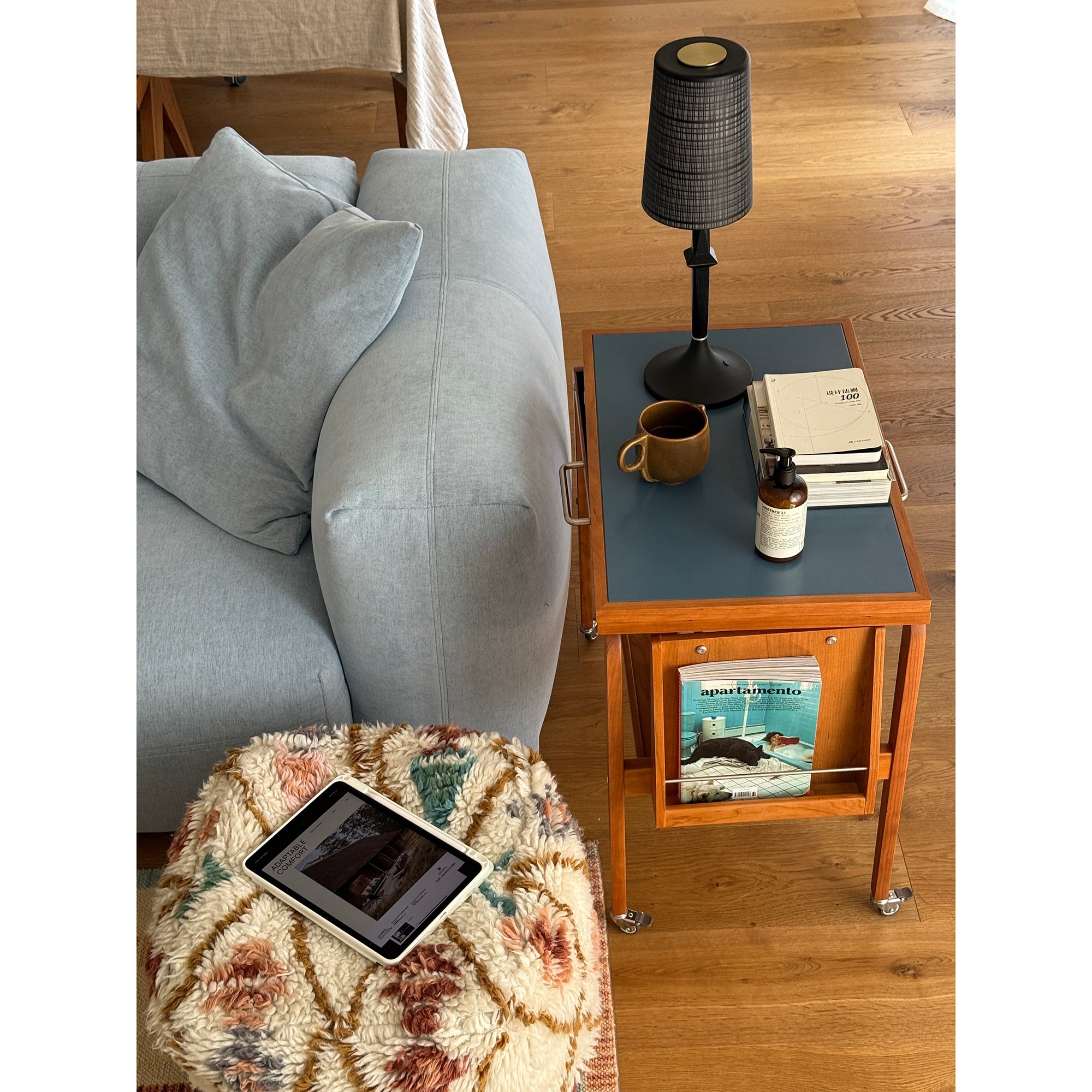 Devon Black Table Lamp (Built-in Battery) D709