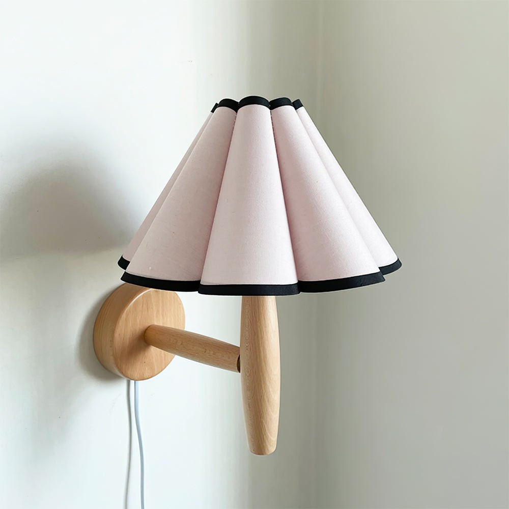 Vintage Fluted Plug In Wall Lamp K1093