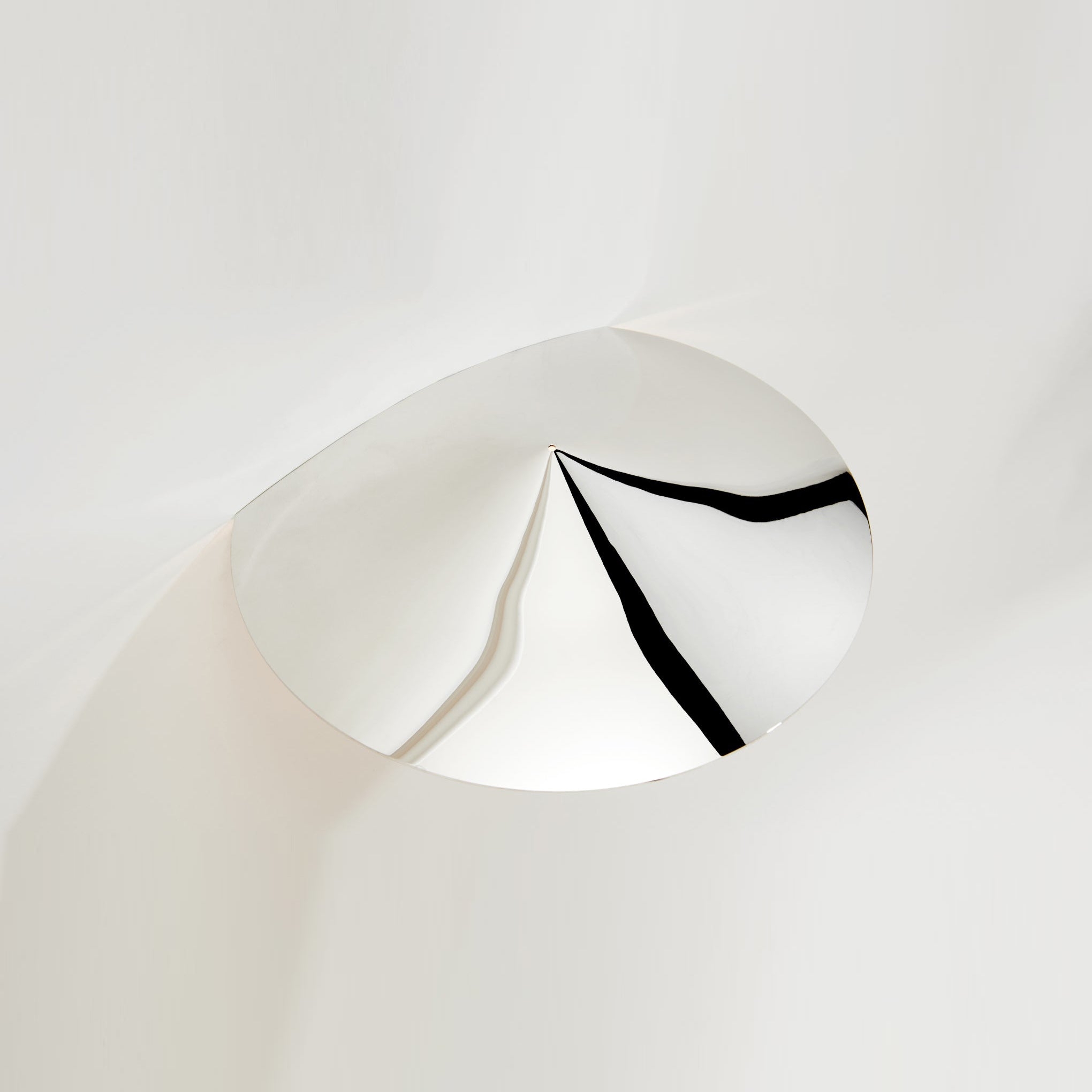 Shade Sconce D643