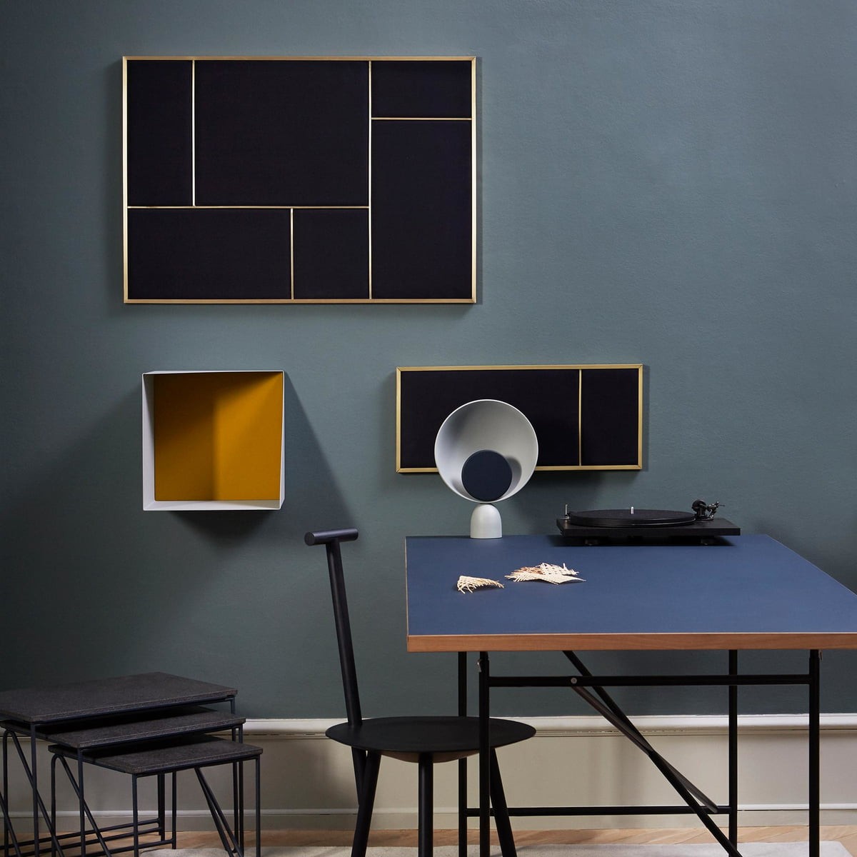 Blooper Table Lamp
