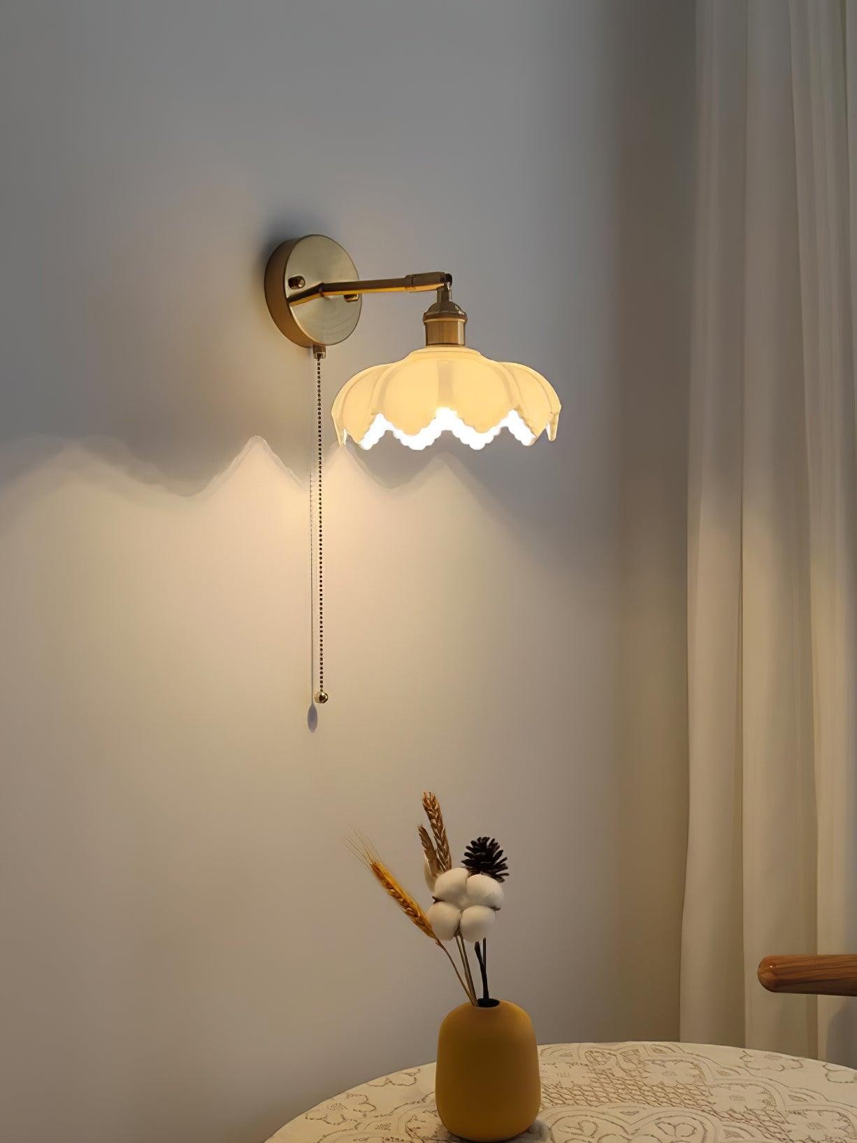 Lotus Rotatable Wall Lamp K465