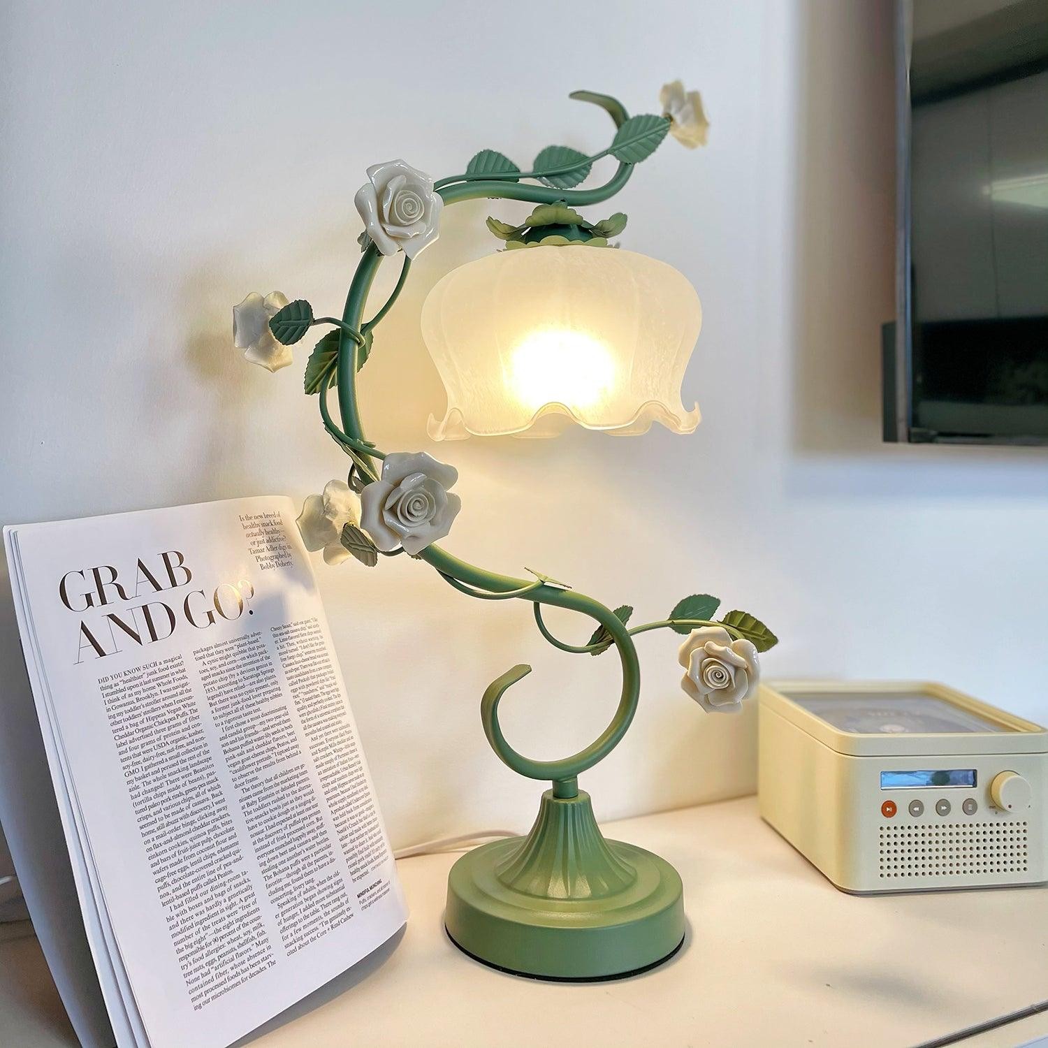 Green Pink White Rose Flower Table Lamp K640