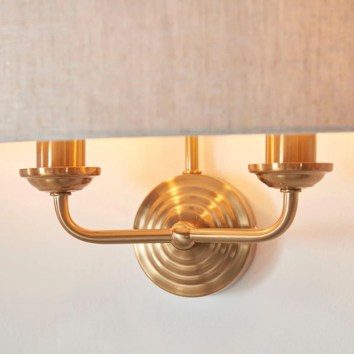 Tela Refined Metal and Fabric Wall Lamp - Timeless Style Wall Sconce for Hallway or Entryway K1796
