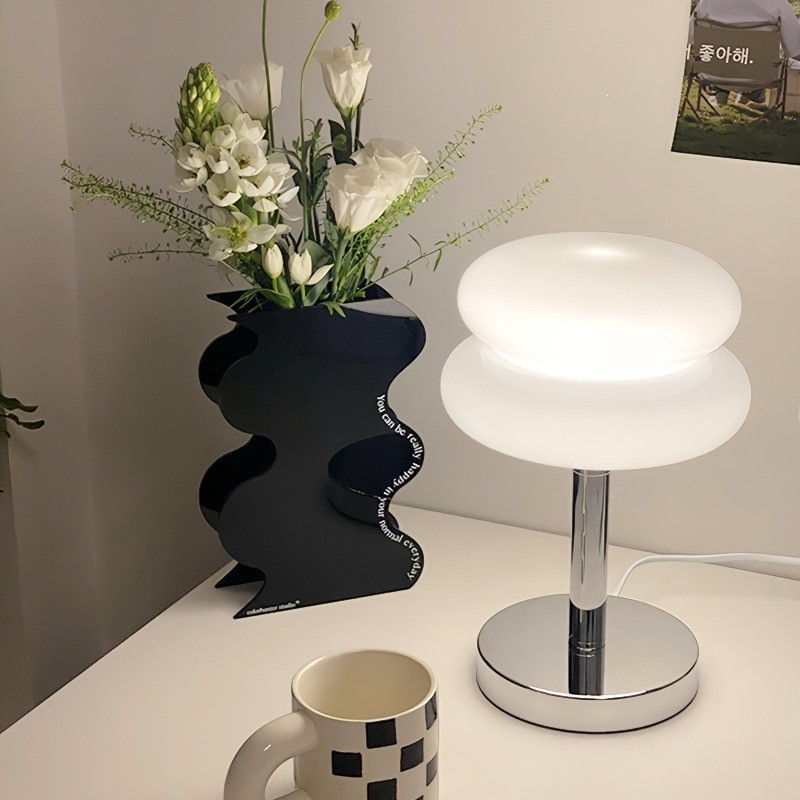 Bauhaus Macaron Stained Glass Table Lamp K03