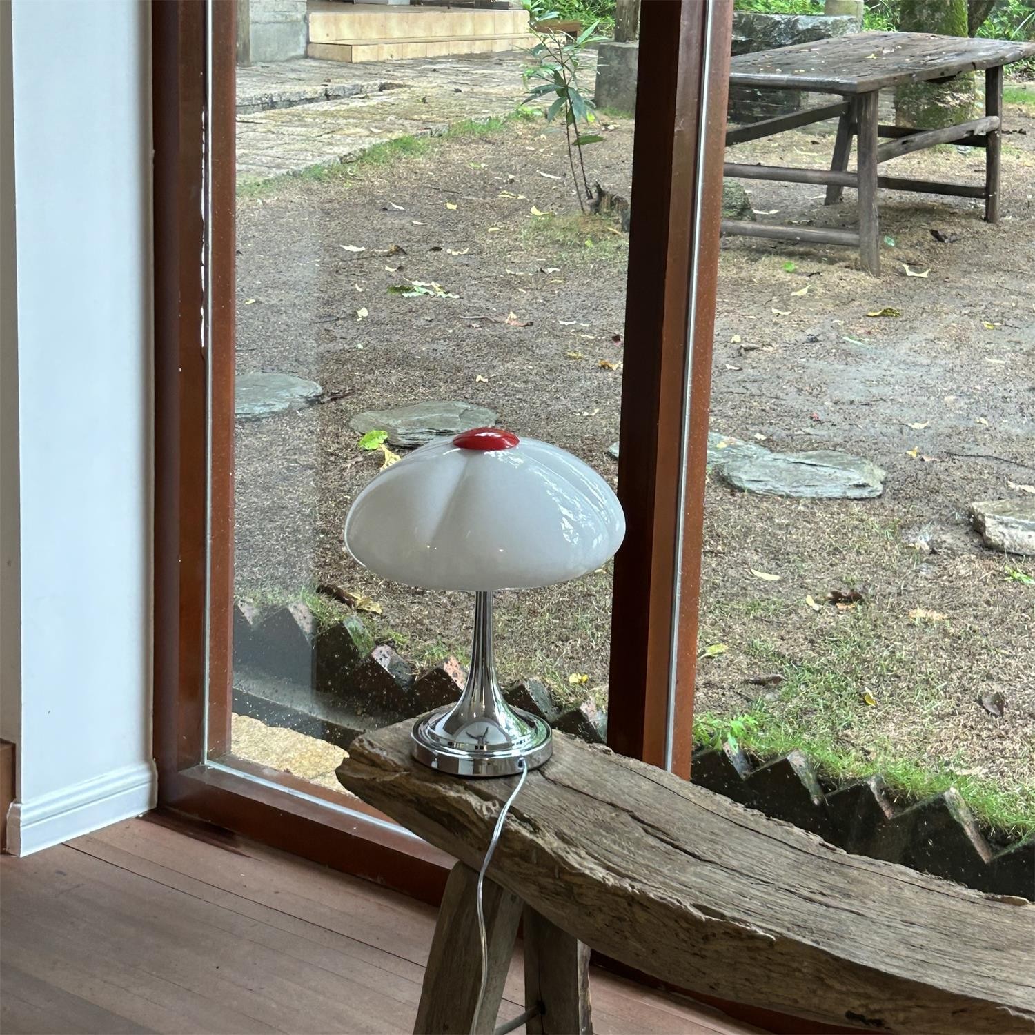 Cream Style Glass Mushroom Table Lamp K706