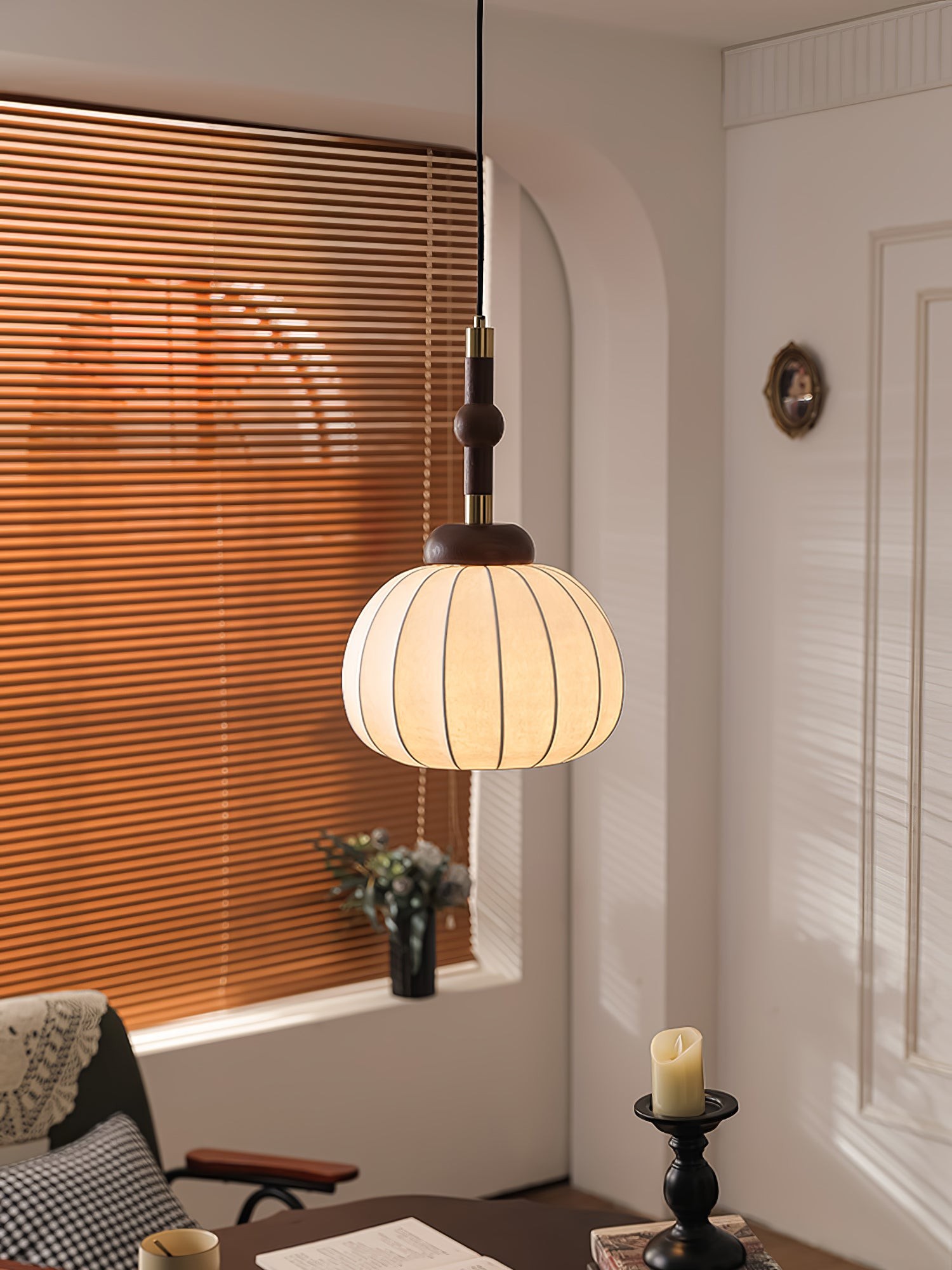 Silk Globe Pendant Lamp K664