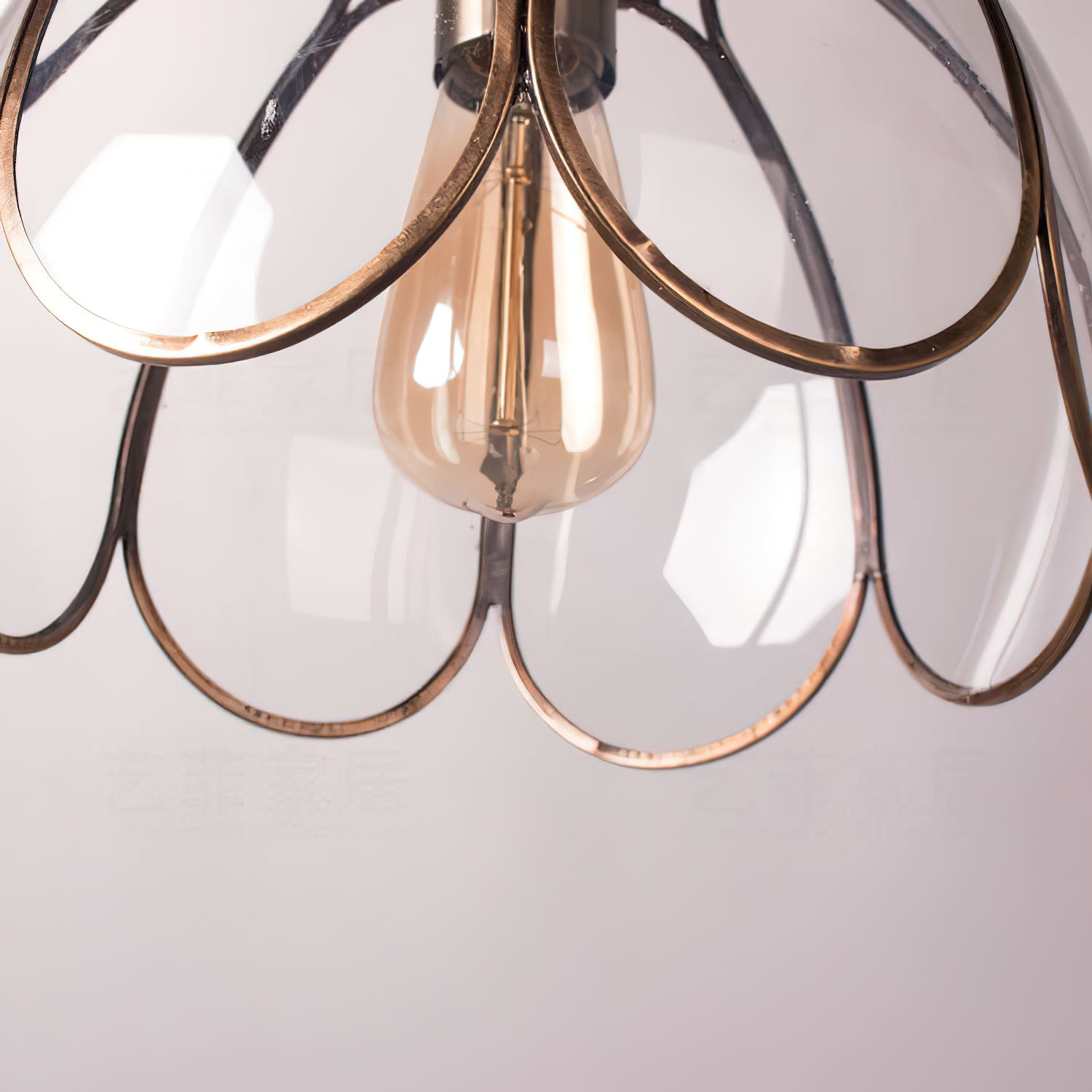 Retro Lotus Pendant Lamp D582
