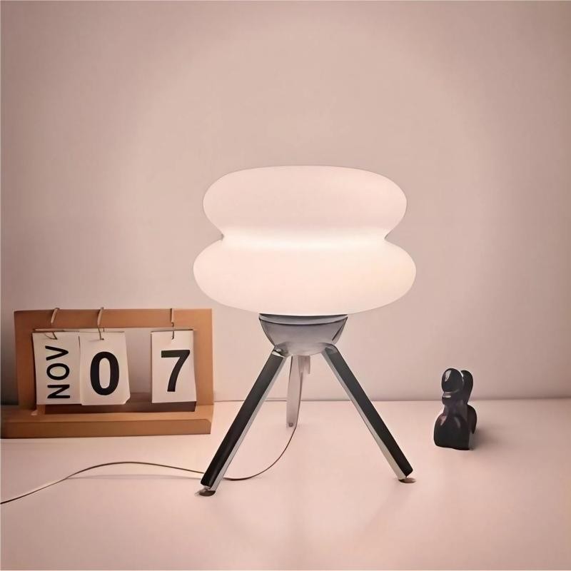 Macaron Bauhaus Tripod Glass Table Lamp K23
