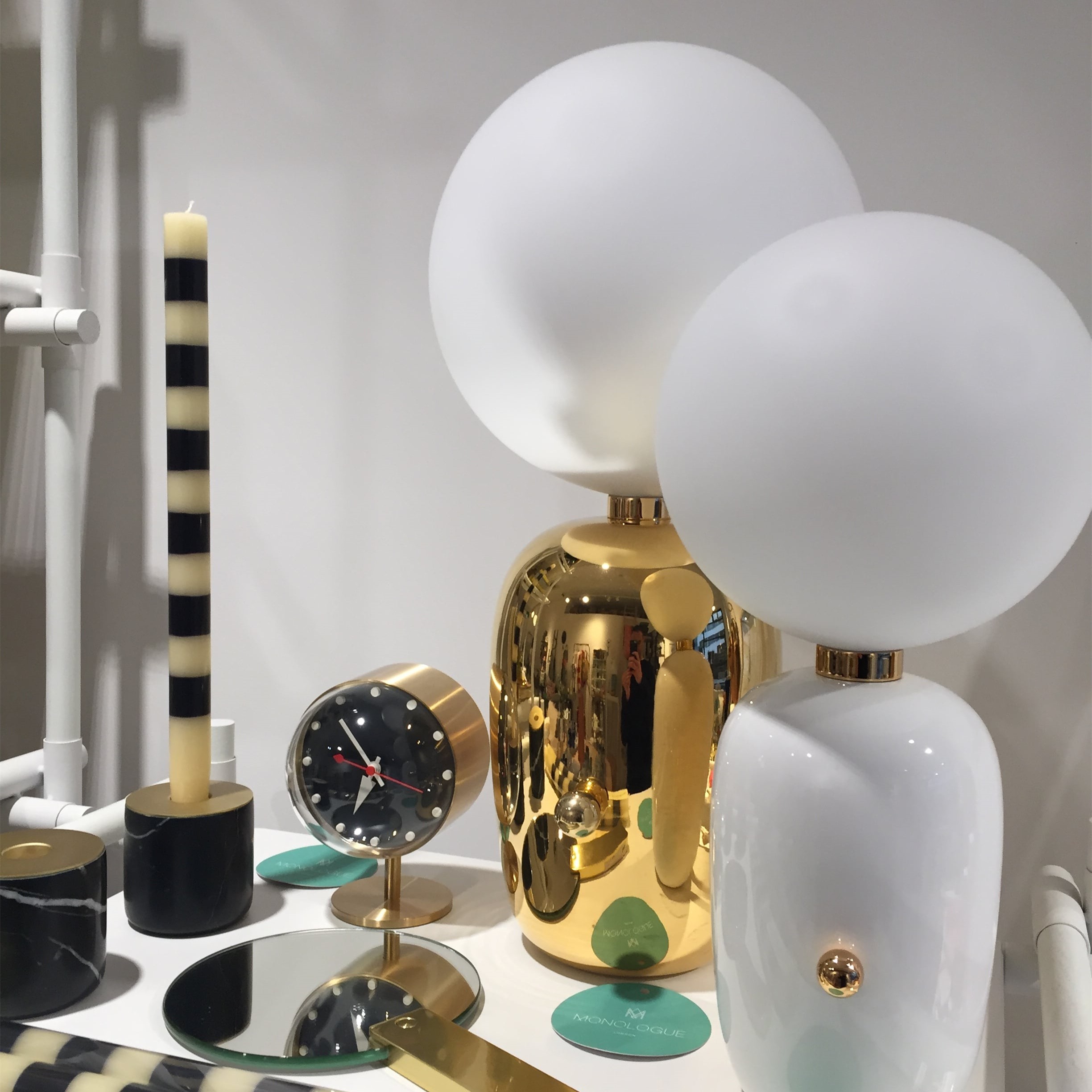 Aballs Table Lamp