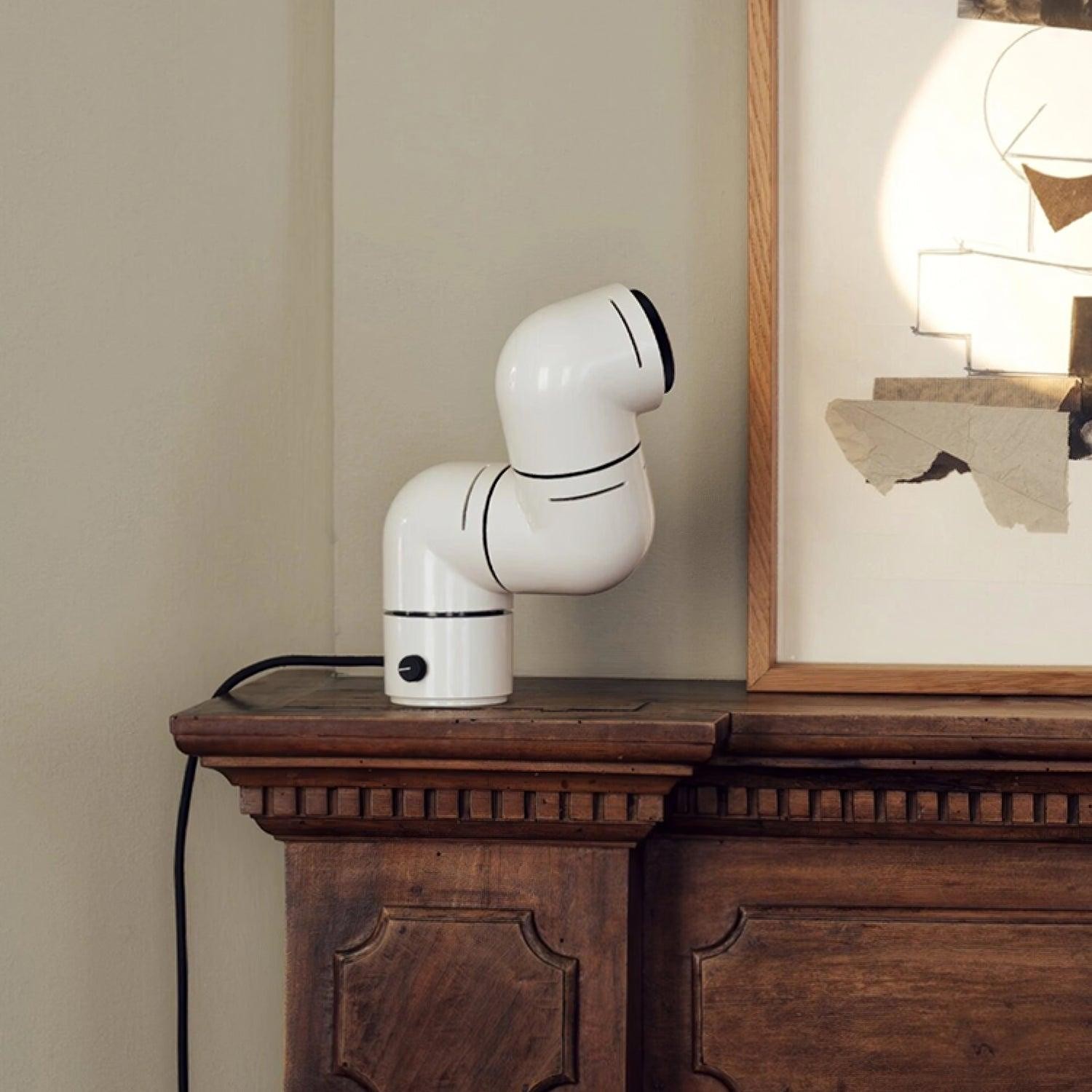 Red Tubular Table Lamp Suitable For Bedroom K686