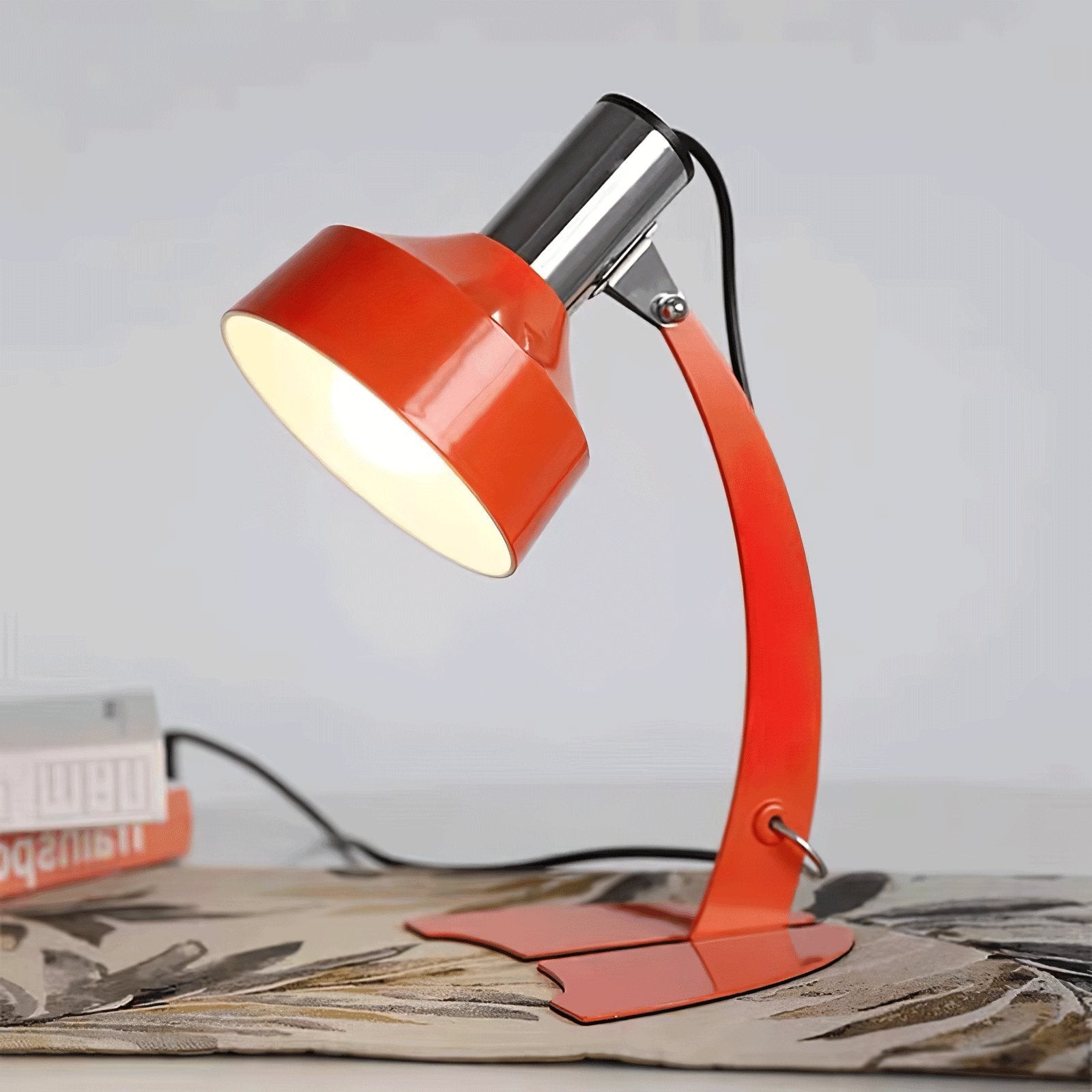 Fish Tail Arch Table Lamp K742